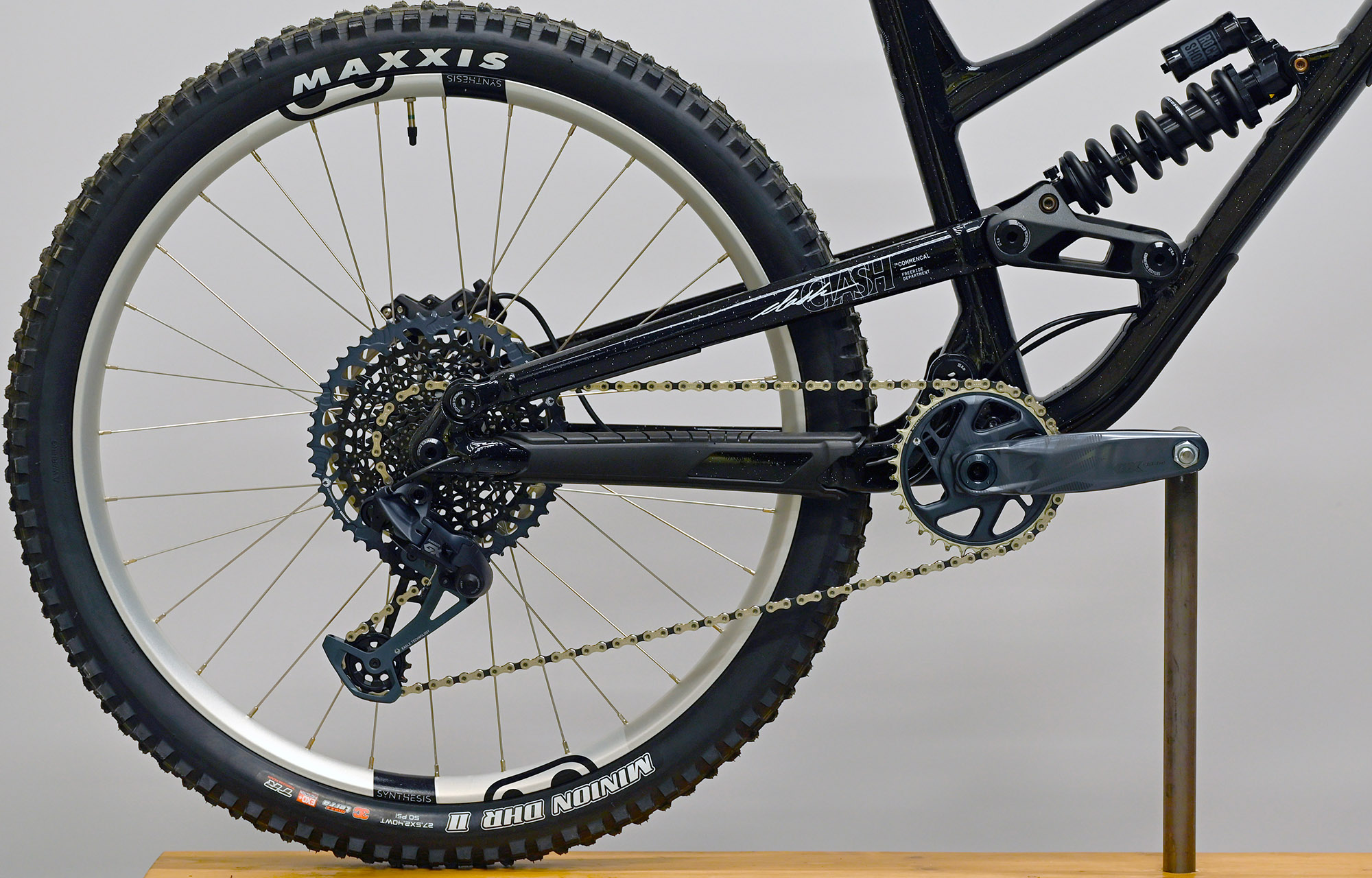 COMMENCAL CLASH WHISTLER EDITION 2 - L (24136403) image number null
