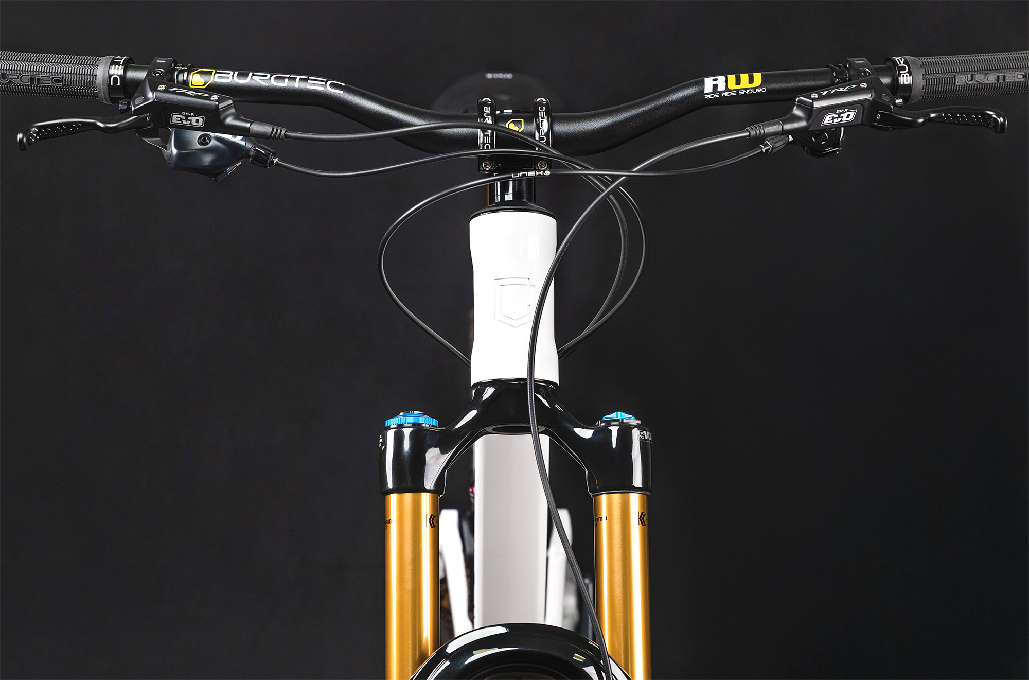 COMMENCAL META SX V5 PURE WHITE ALC image number null