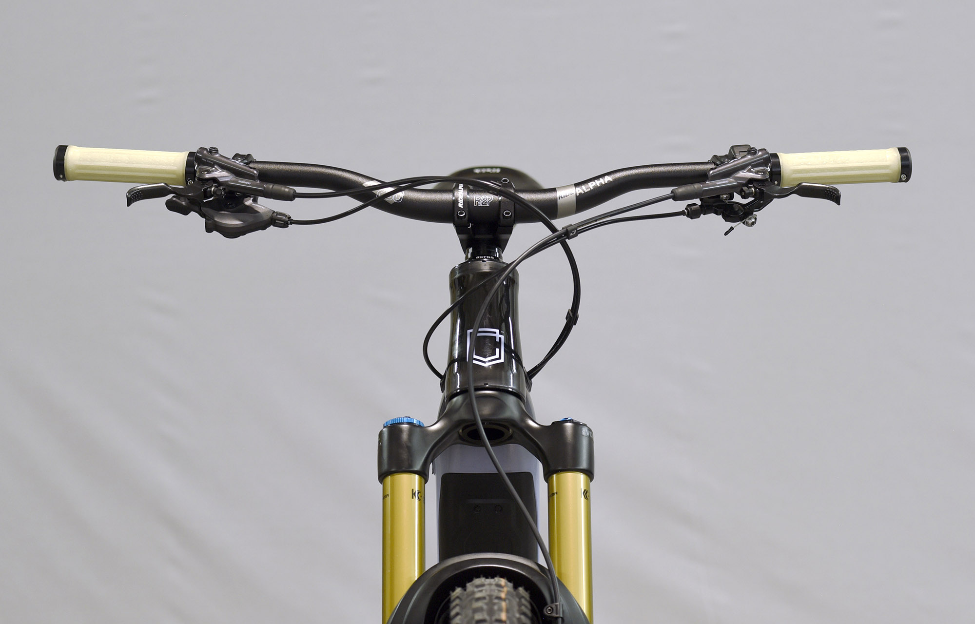 COMMENCAL META POWER SX BOSCH SIGNATURE LIGHT PURPLE / BLACK - M (22180802) 609 km image number null