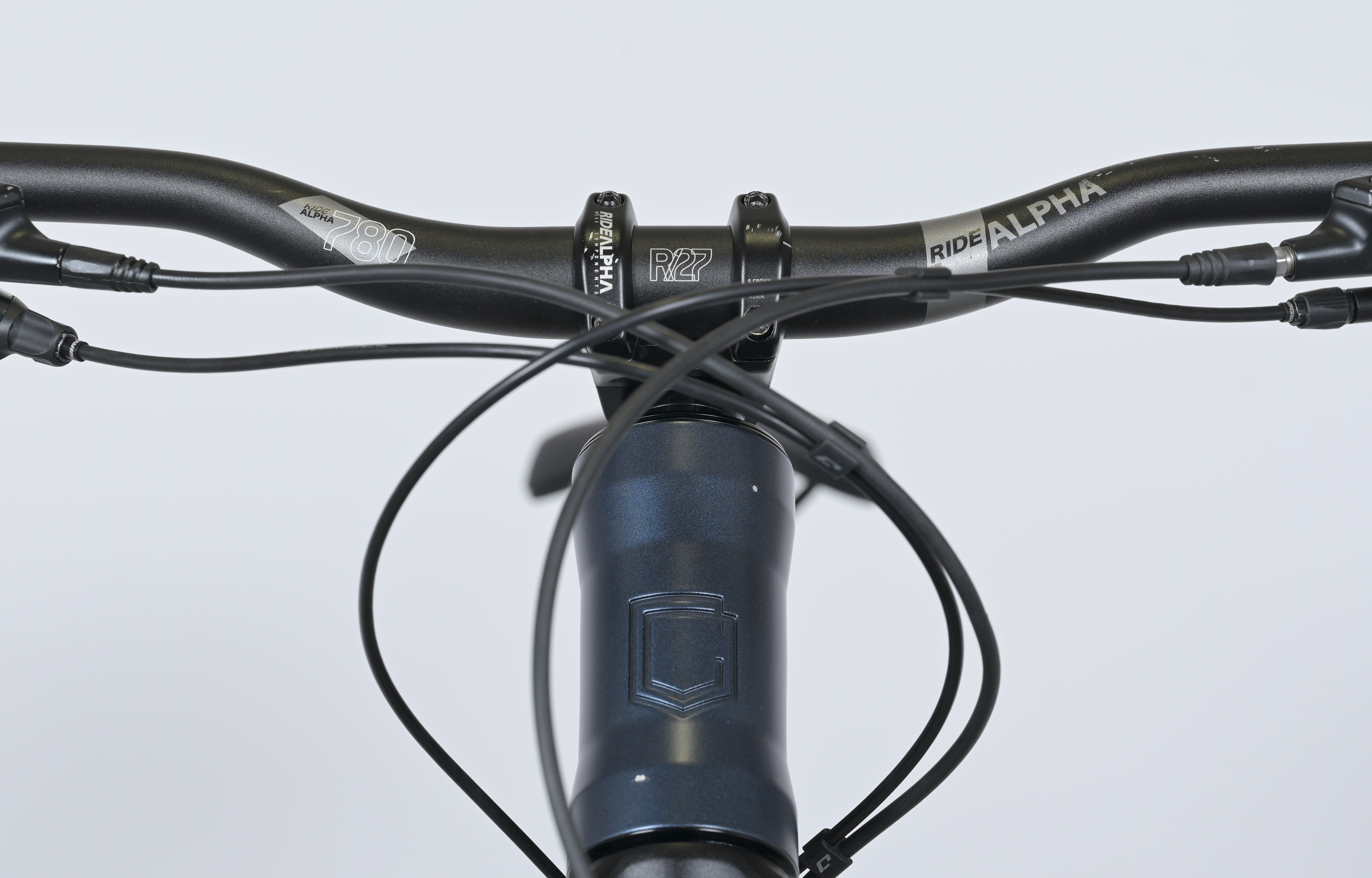 COMMENCAL META V5 RACE SPARKLY BLUE - M (23121302) image cover number large 2