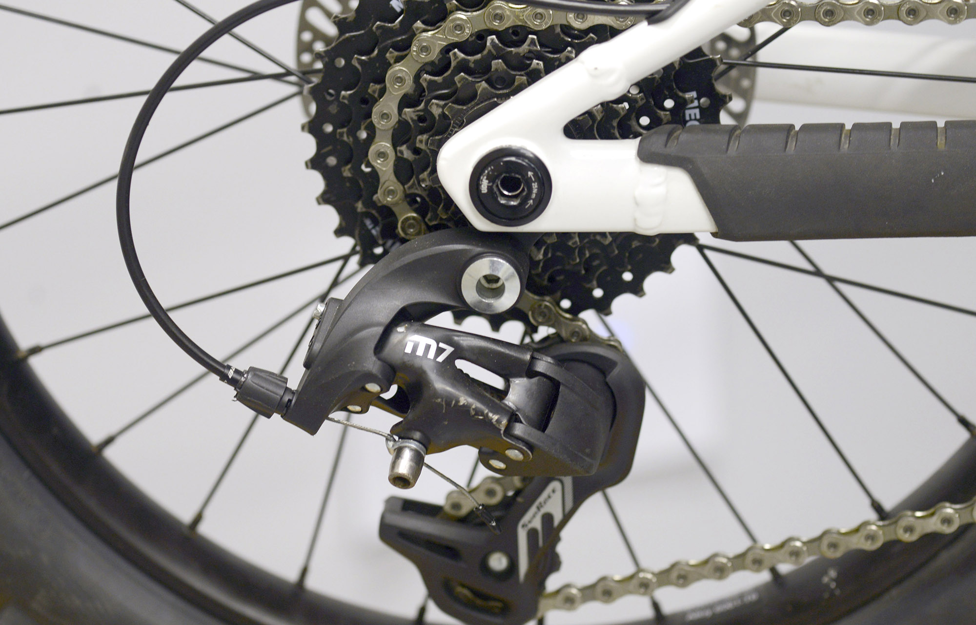 COMMENCAL RAMONES REVOSHIFT PURE WHITE - 20 (23177852) image number null