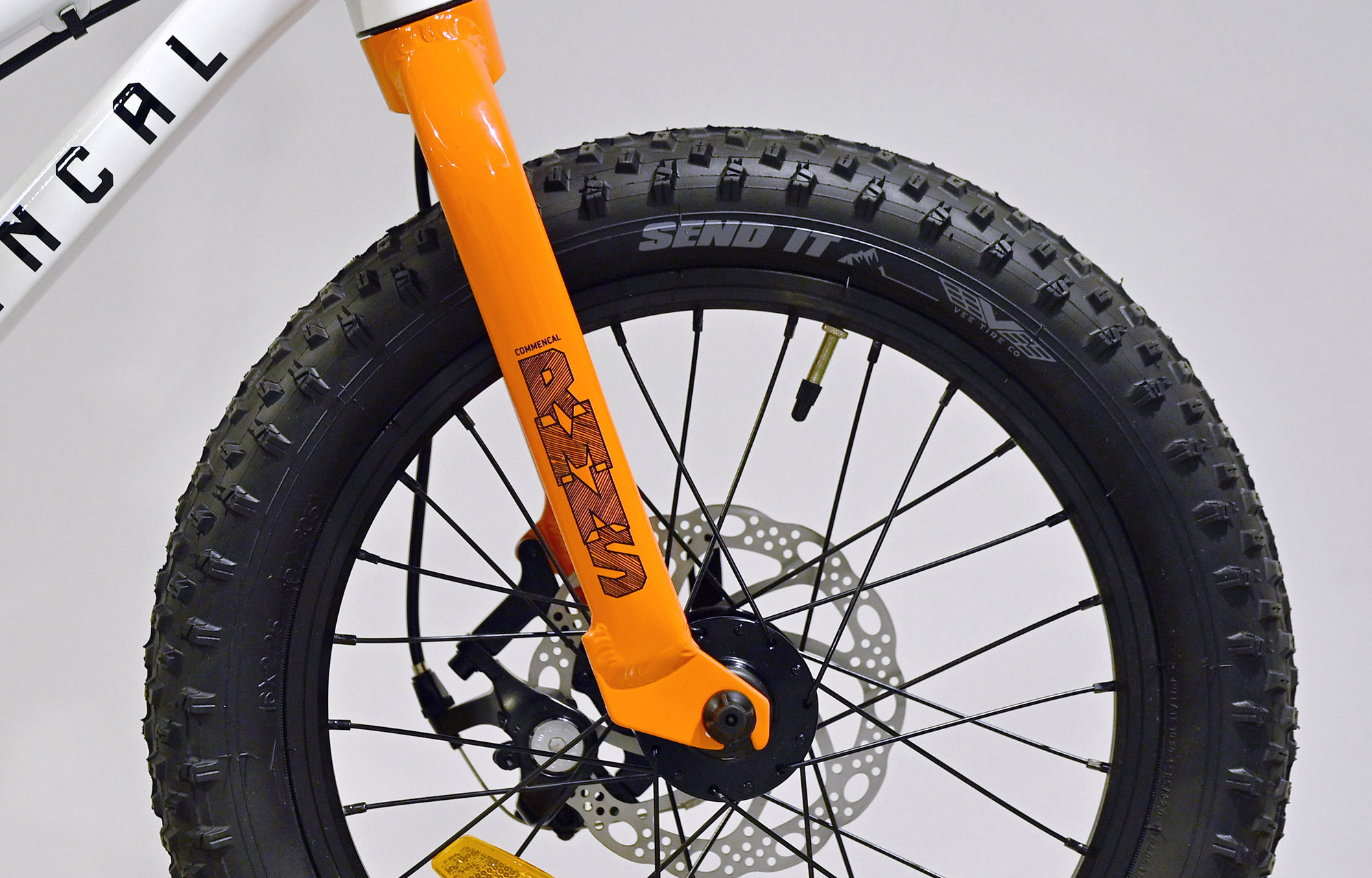 COMMENCAL RAMONES 16 PURE WHITE - (23177820) image cover number large 1