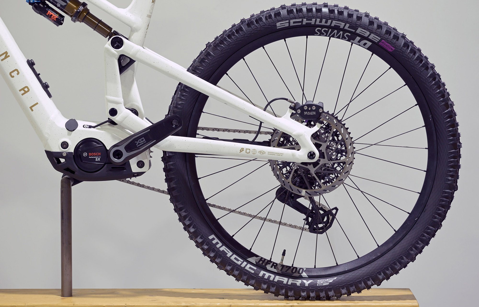 COMMENCAL META POWER SX 400 SIGNATURE AXS - L (24182823) 135 km image cover number large 3