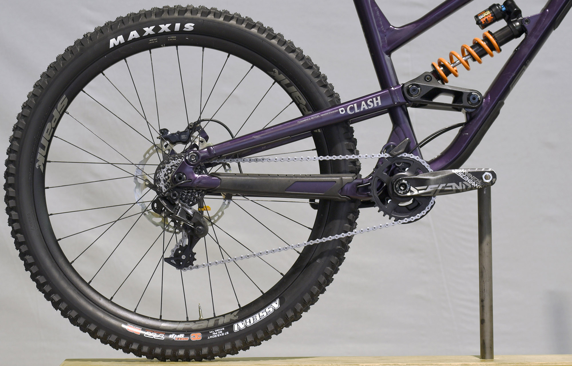 COMMENCAL CLASH PARK EDITION METALLIC PURPLE - M (22131702) image number null