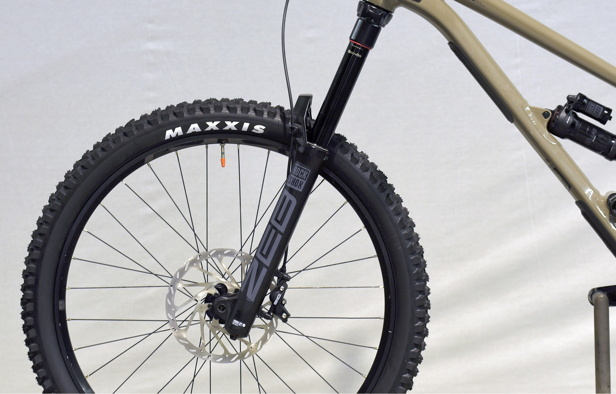 COMMENCAL CLASH RIDE DIRT - L (22131203) image number null