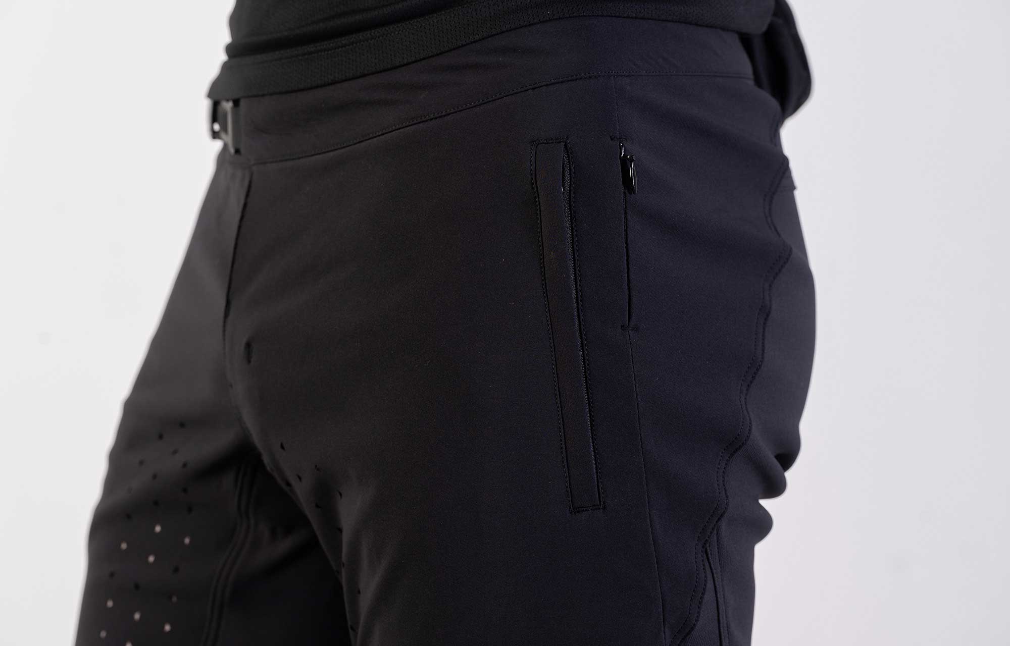 DH PANTS COMMENCAL BLACK image number 1