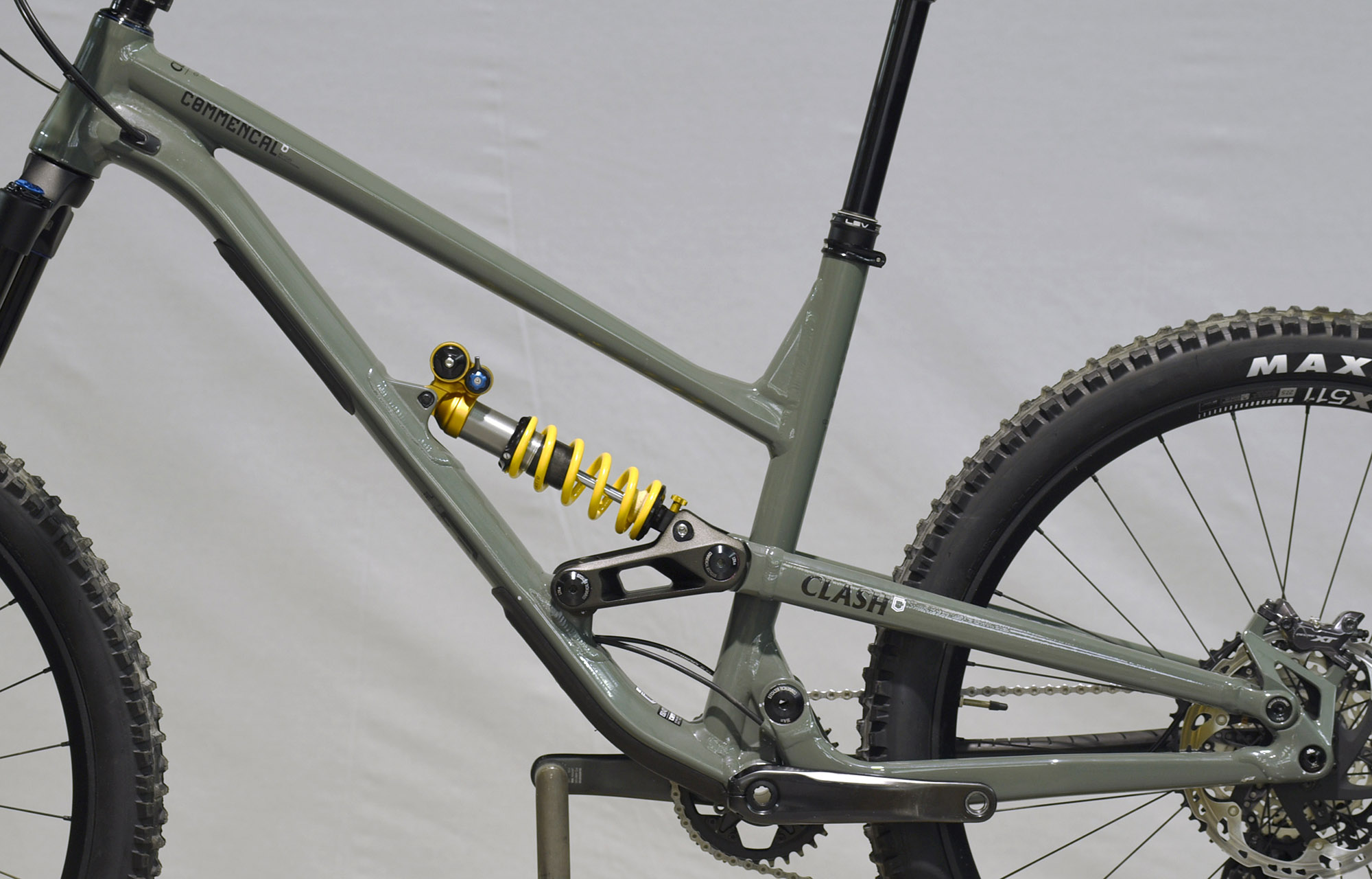 COMMENCAL CLASH OHLINS EDITION KESWICK GREEN - L (22131603) image number null