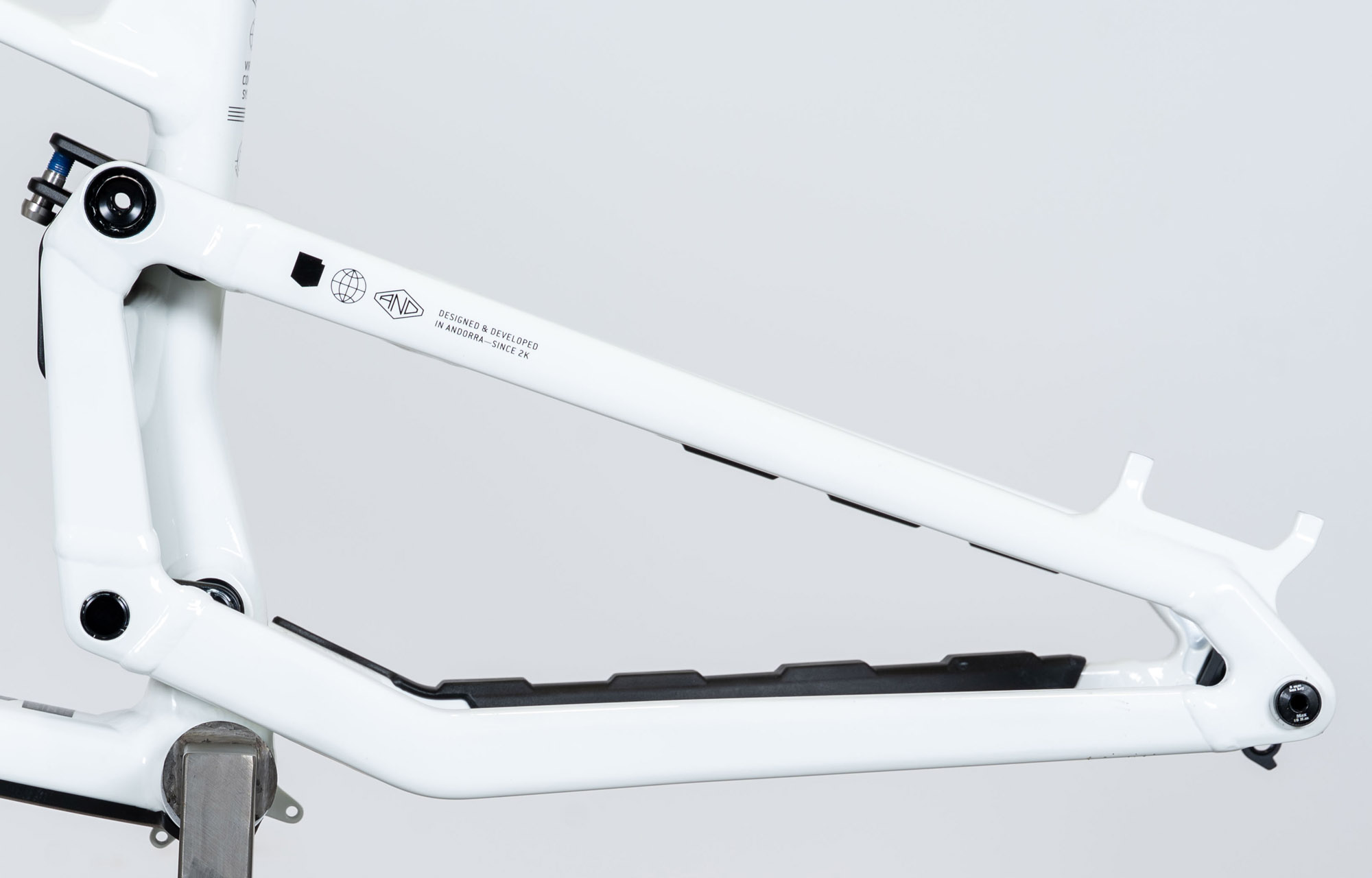 FRAME COMMENCAL META SX V5 PURE WHITE - L (23230703) image large number 6