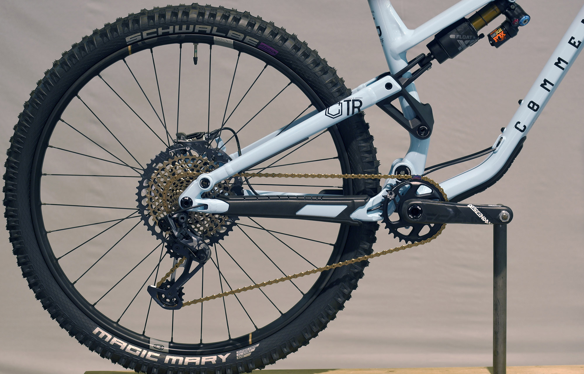 COMMENCAL META TR V4 STAFF EDITION - L (22120703) image number null