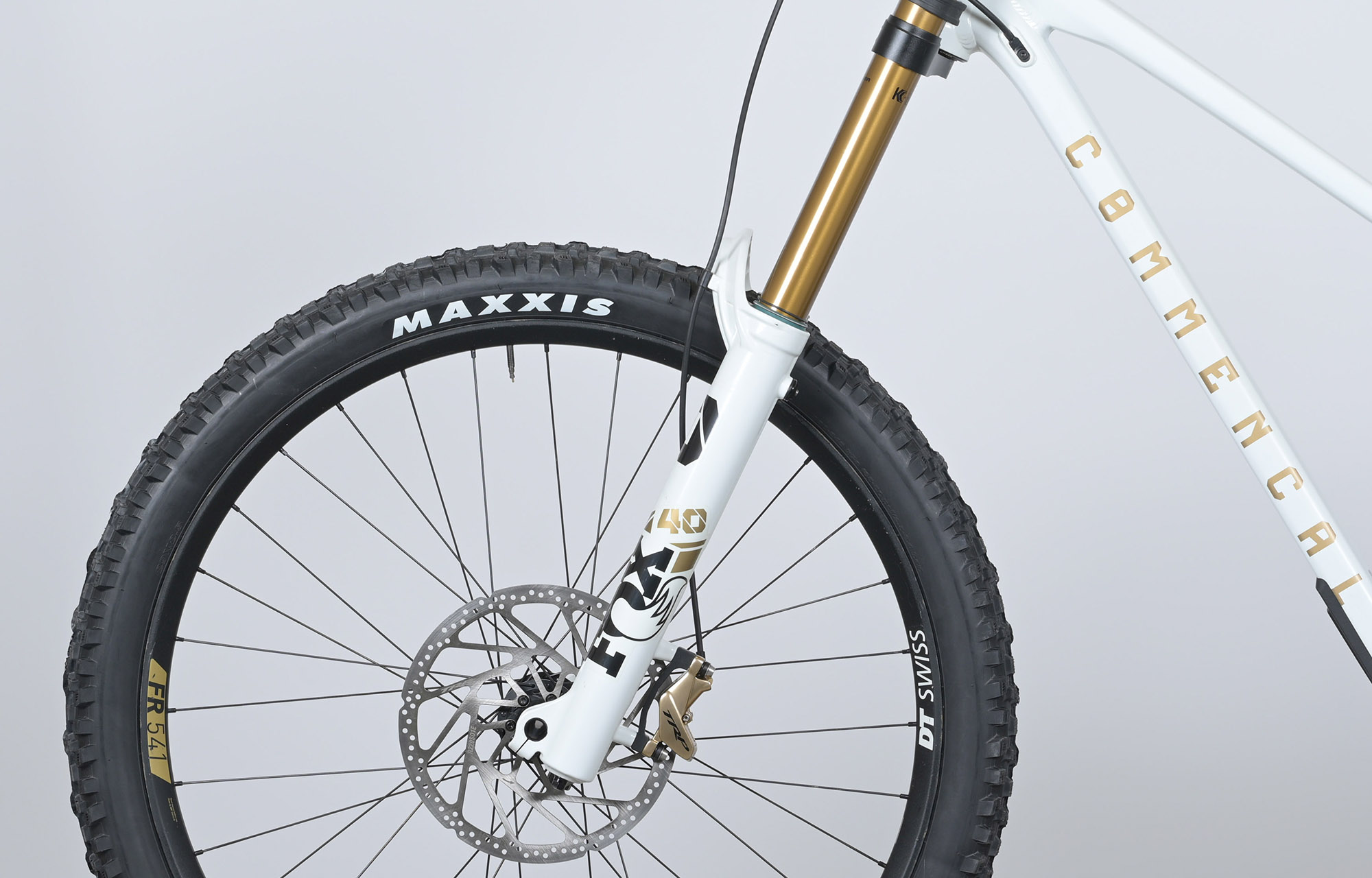 COMMENCAL SUPREME DH V5 SIGNATURE LTD PURE WHITE - L (23151003) image cover number large 4