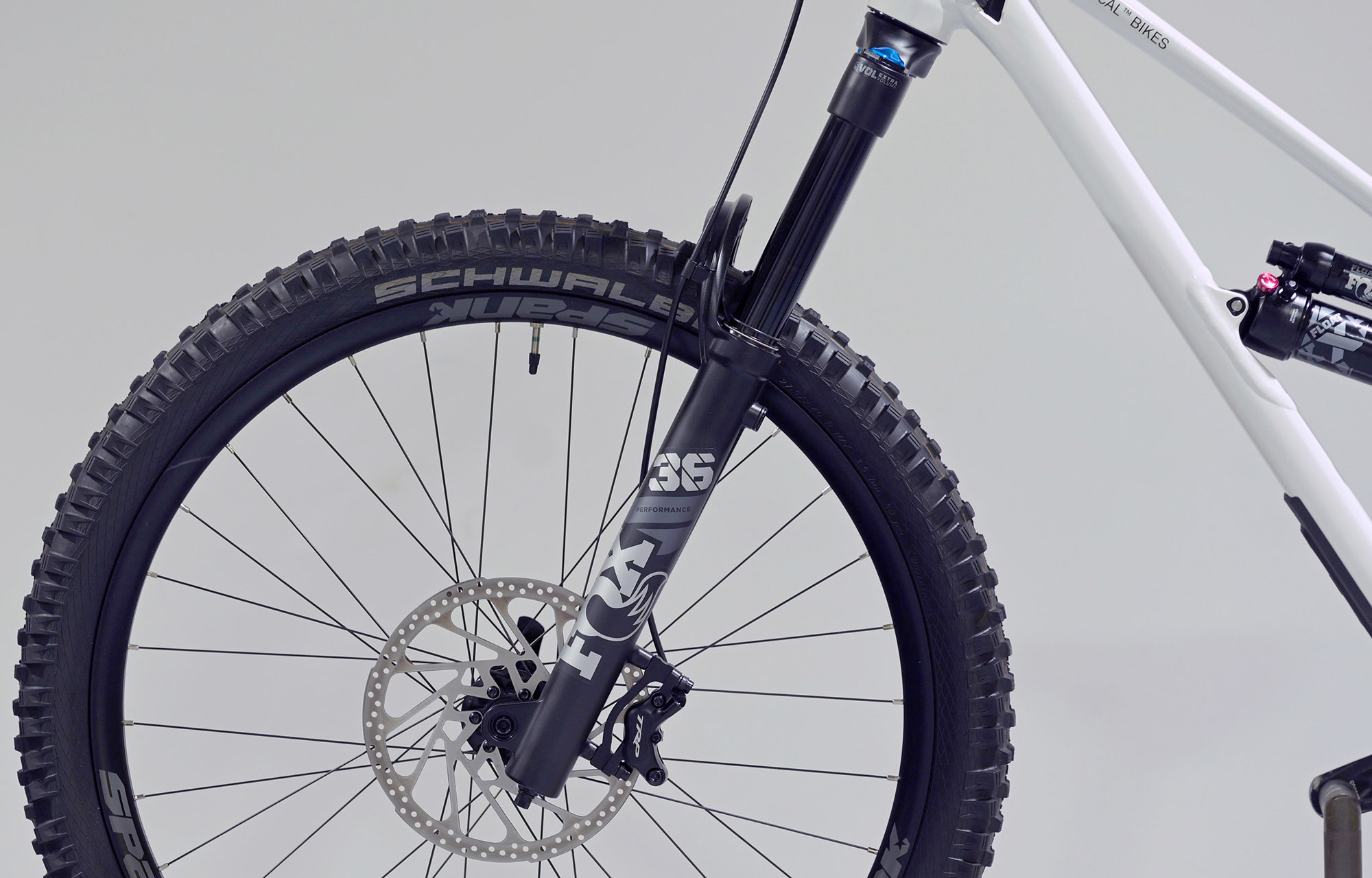 COMMENCAL CLASH XS PURE WHITE - (24177400) image cover number large 4