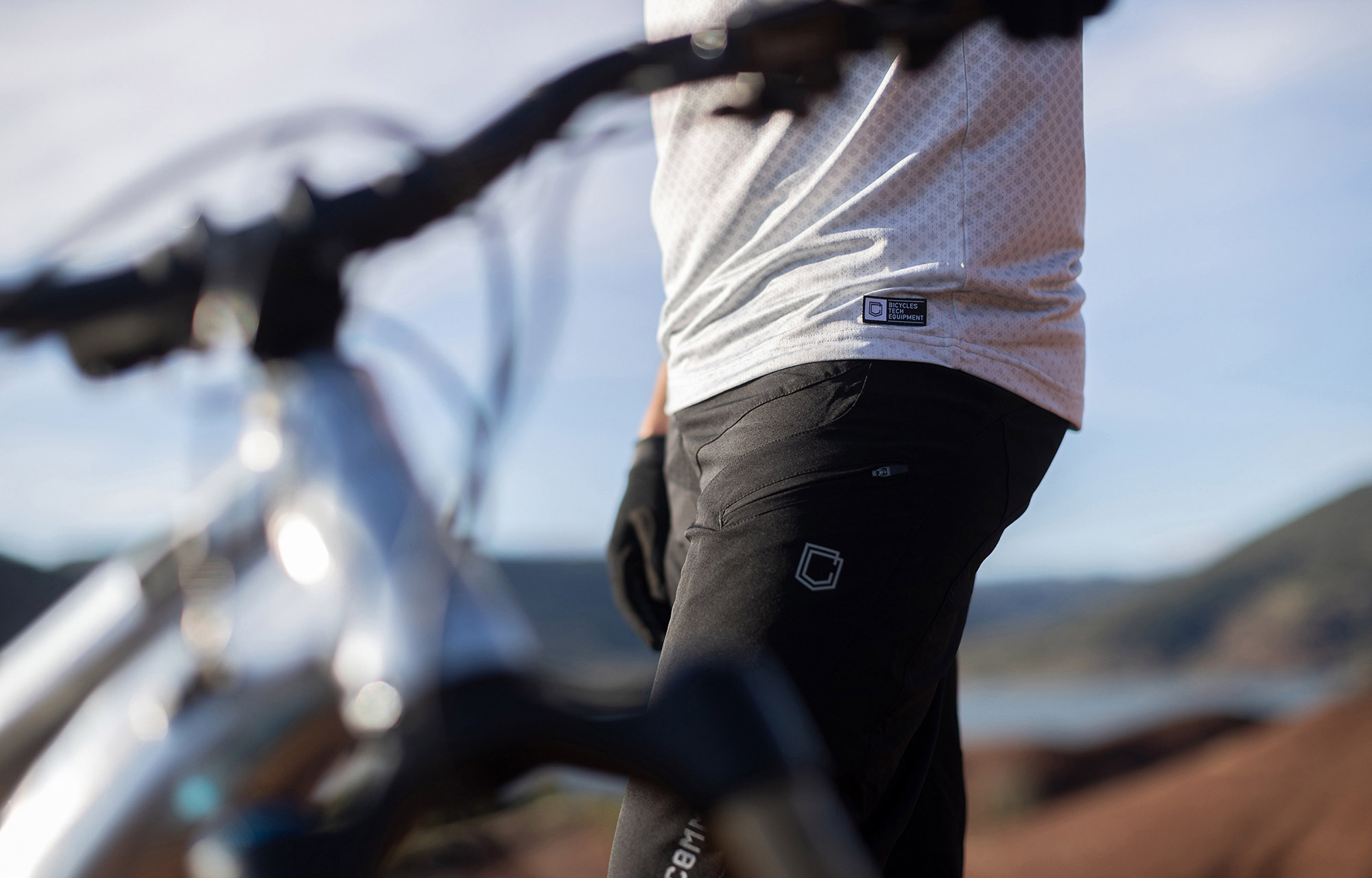 COMMENCAL SHORT SLEEVE JERSEY LIGHT GREY image number 6