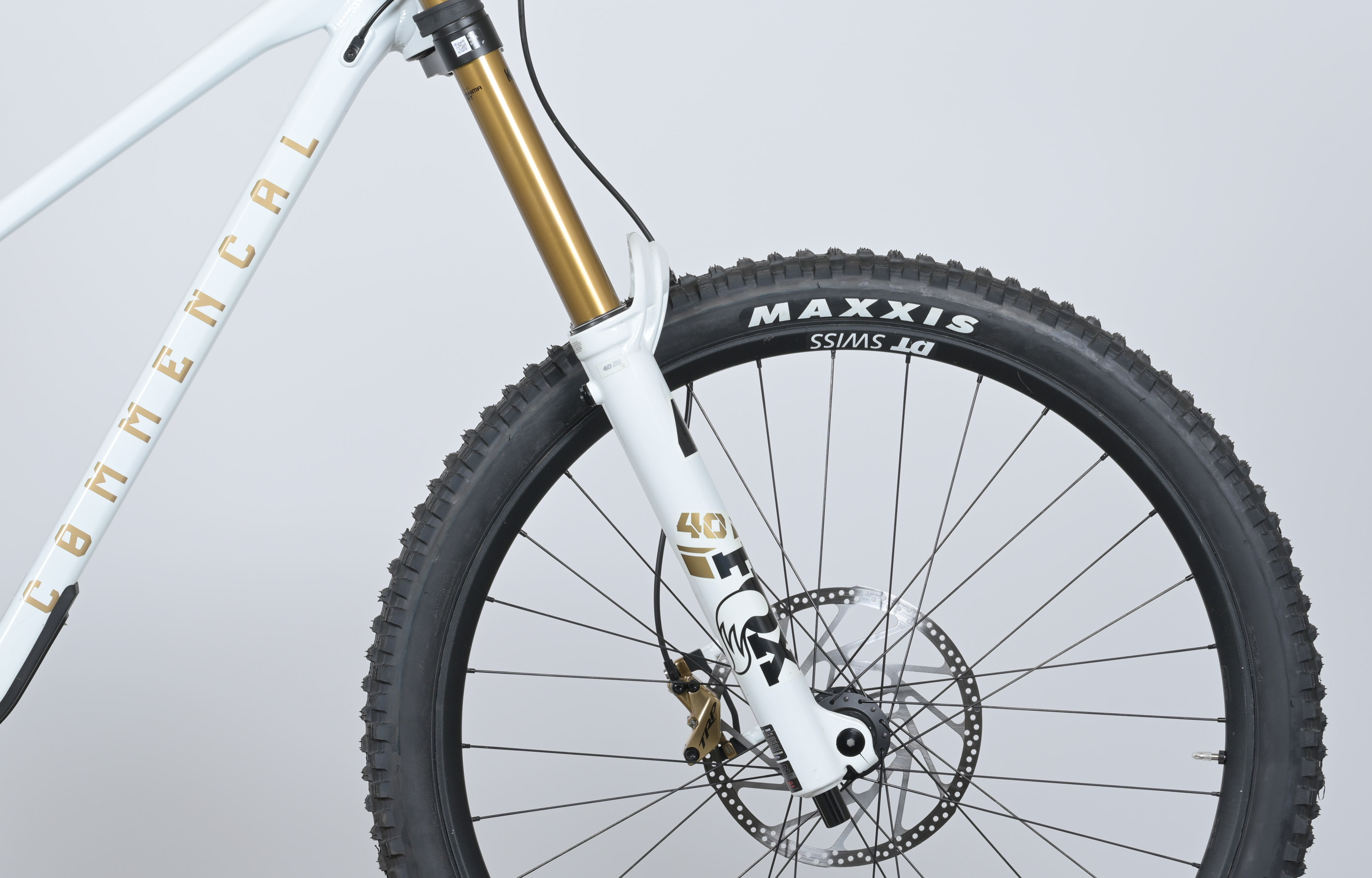 COMMENCAL SUPREME DH V5 SIGNATURE LTD PURE WHITE - M (23151002) image cover number large 1