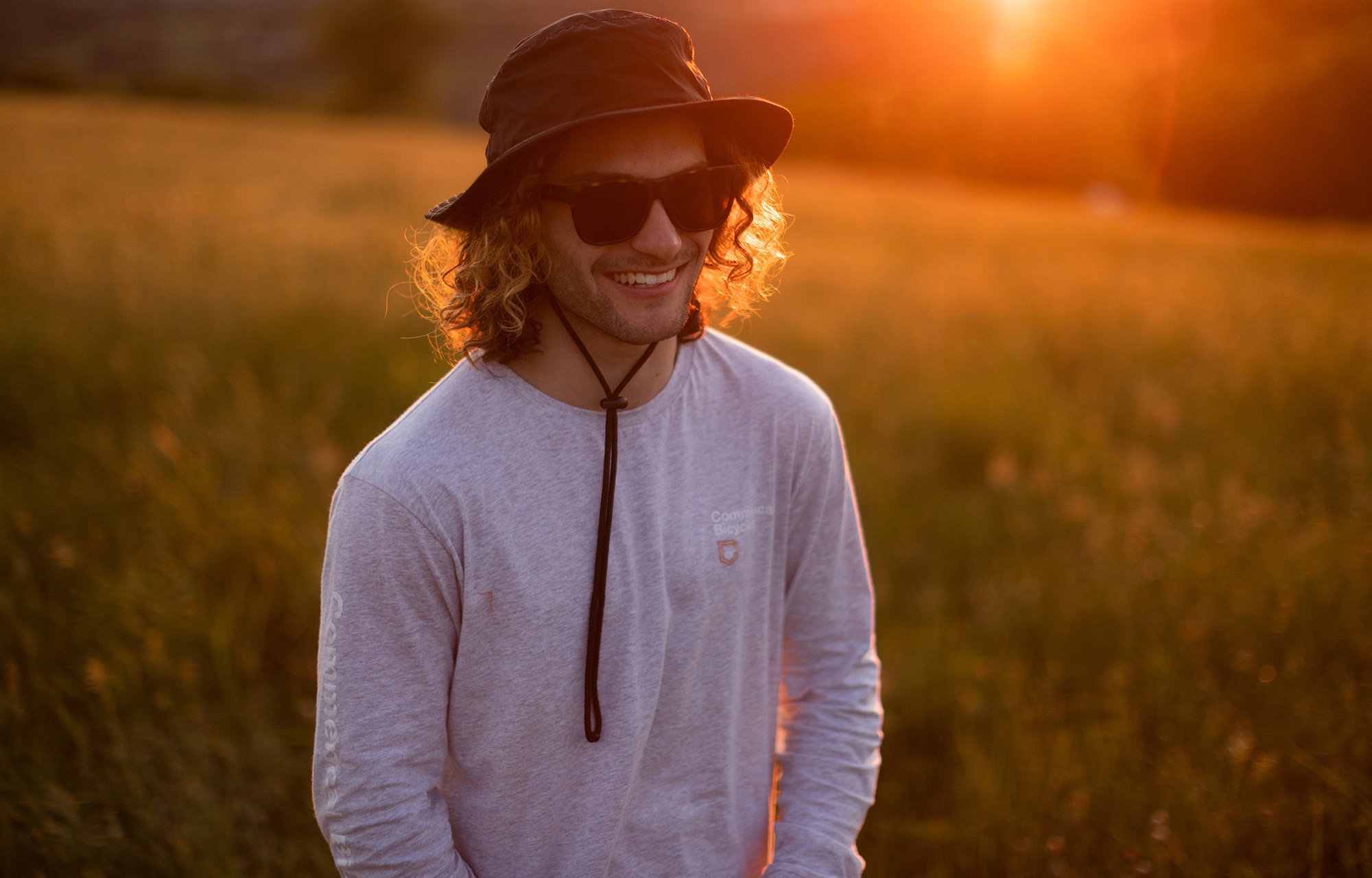 COMMENCAL LONG SLEEVE T-SHIRT LIGHT GREY image number 6