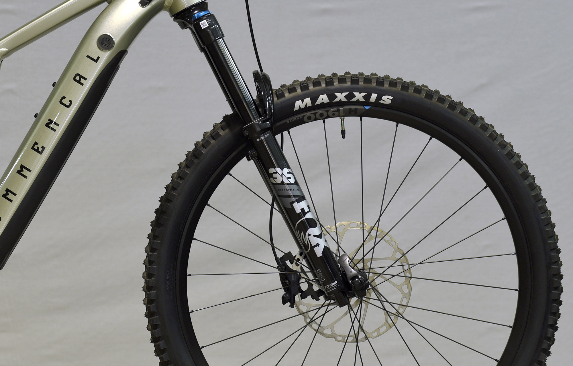 COMMENCAL META POWER TR BOSCH ESSENTIAL 70´S GREEN - L (22182303) 0km image number null