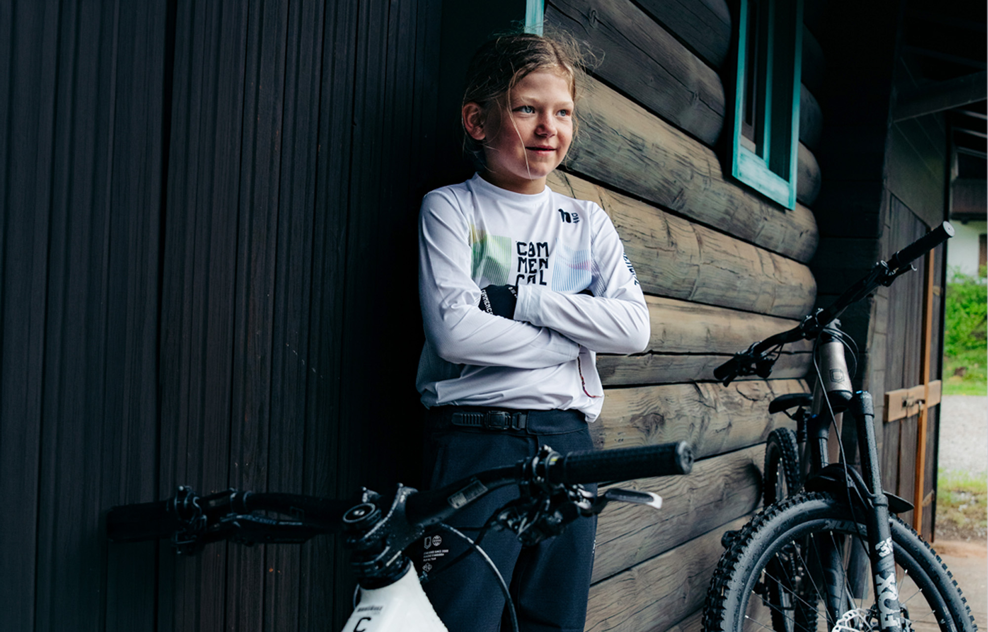 MAILLOT COMMENCAL LIGHTECH MANGA LARGA KIDS VALI H&Ouml;LL WHITE image large number 4