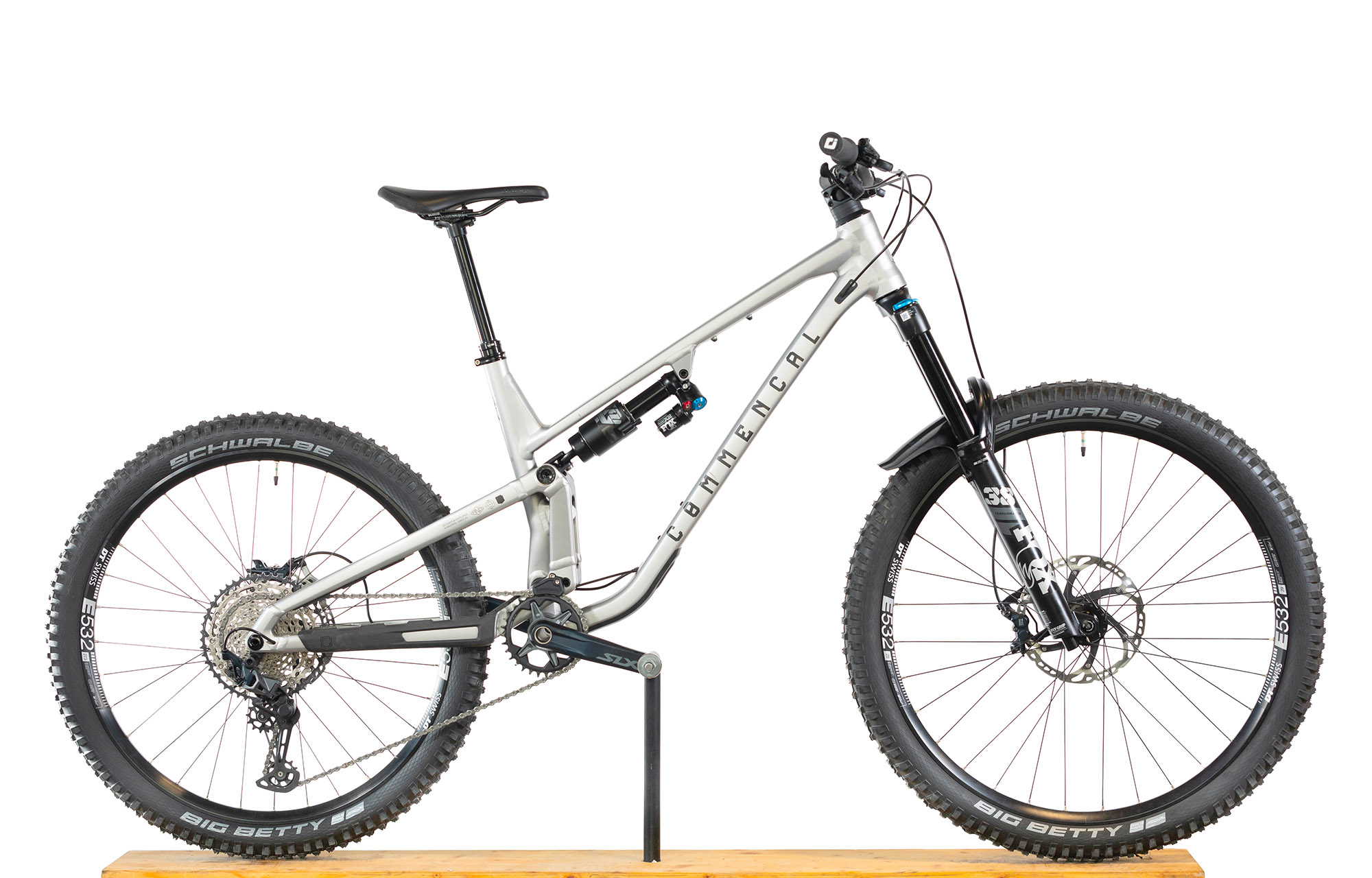 COMMENCAL META SX V5 ESSENTIAL SILVER - L (23131503) image number null