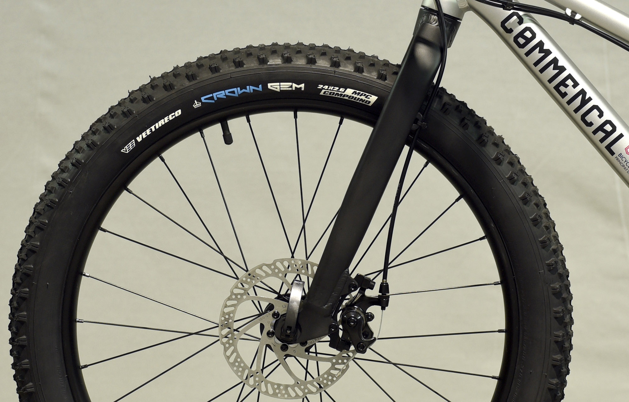 COMMENCAL RAMONES 24 SILVER - (22173200) image number null