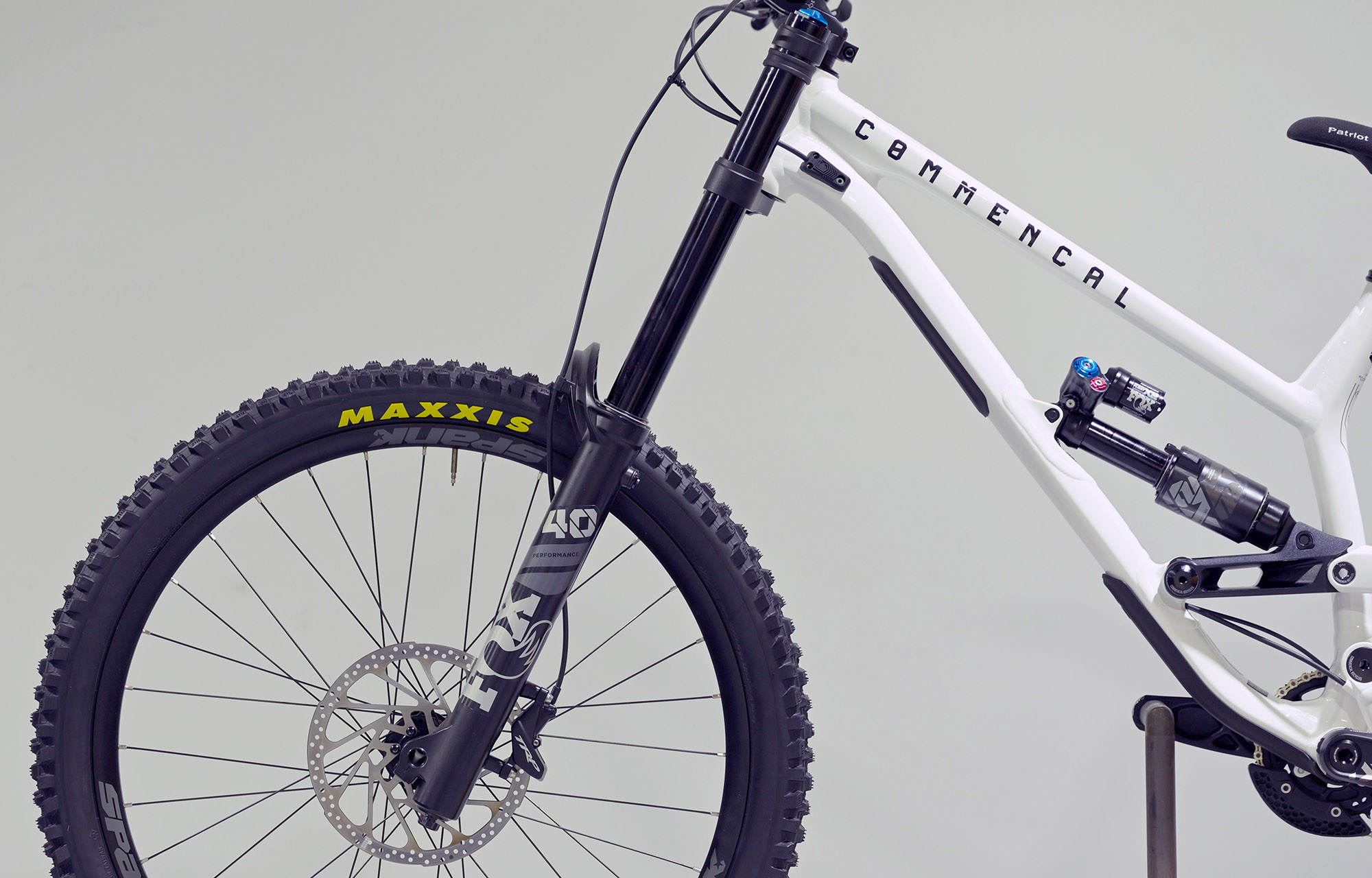 COMMENCAL FRS ESSENTIAL PURE WHITE - M (22151902) image cover number large 4