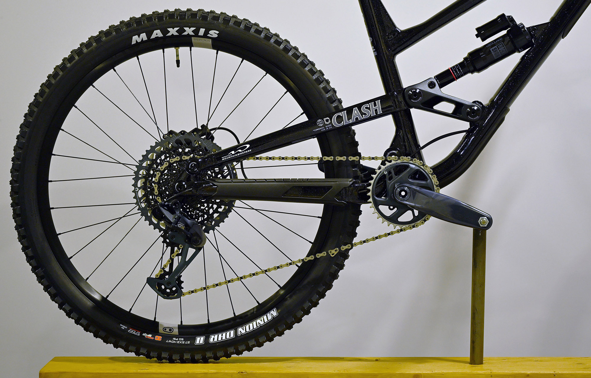 COMMENCAL CLASH WHISTLER EDITION - L (24134003) image number null
