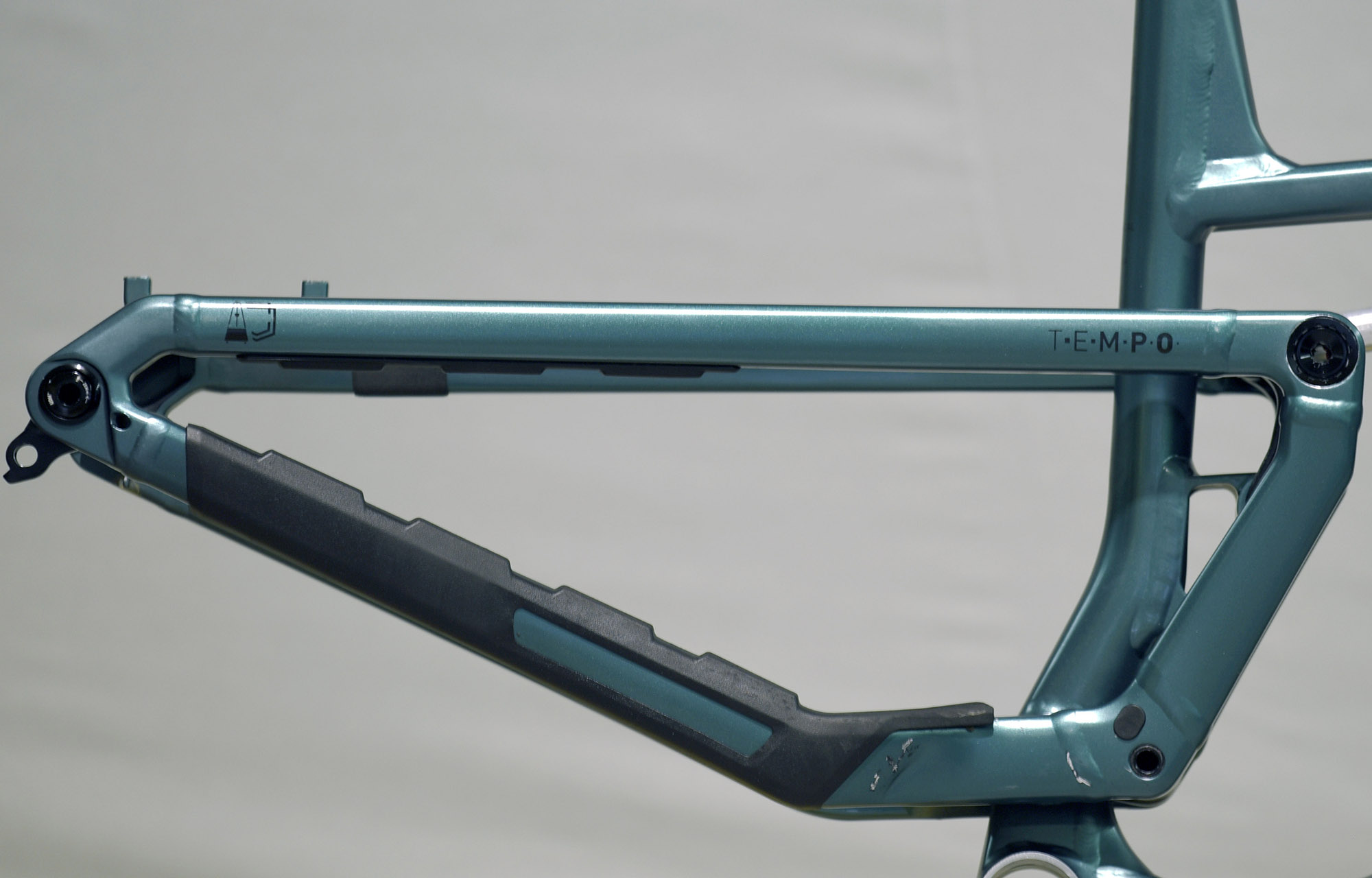 FRAME COMMENCAL TEMPO ACID LAKE  - XL (22220604) image number null