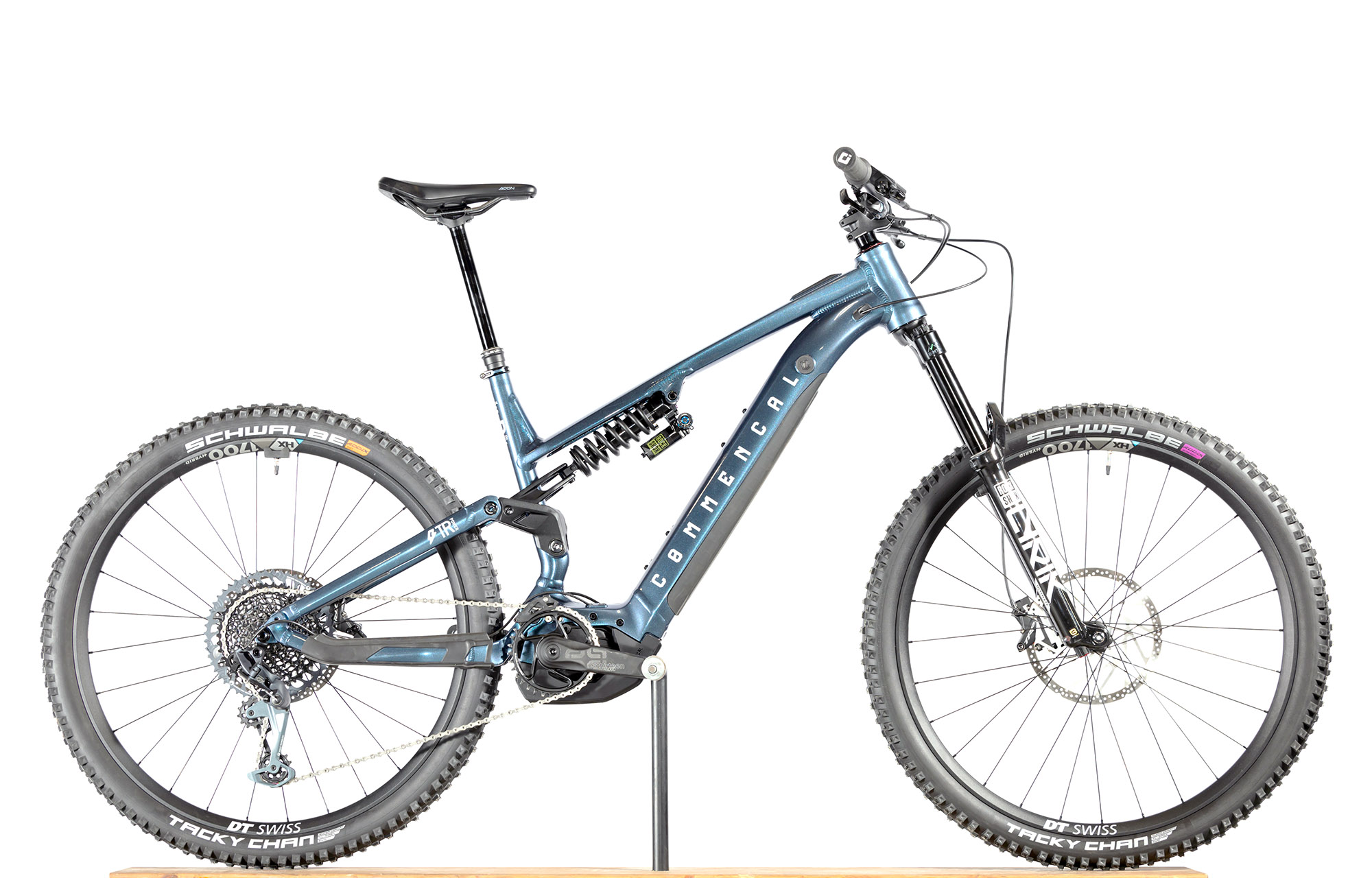 COMMENCAL META POWER TR BOSCH RACE SPARKLY BLUE - XL (22181404) 80km image number null
