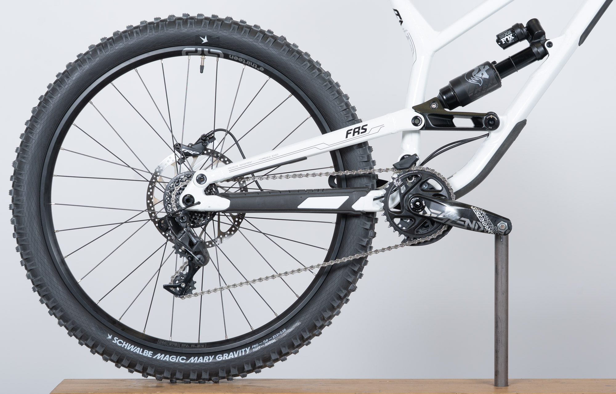 COMMENCAL FRS ESSENTIAL PURE WHITE - M (23150502) image cover number large 0