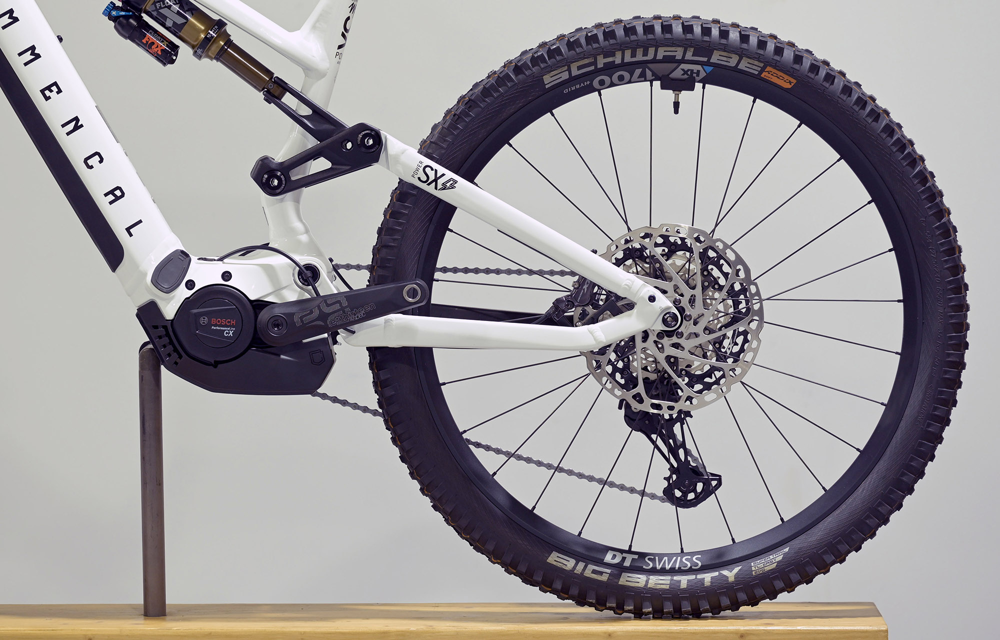 COMMENCAL META POWER SX BOSCH SIGNATURE PURE WHITE - L (22181903) 254 km image cover number large 5