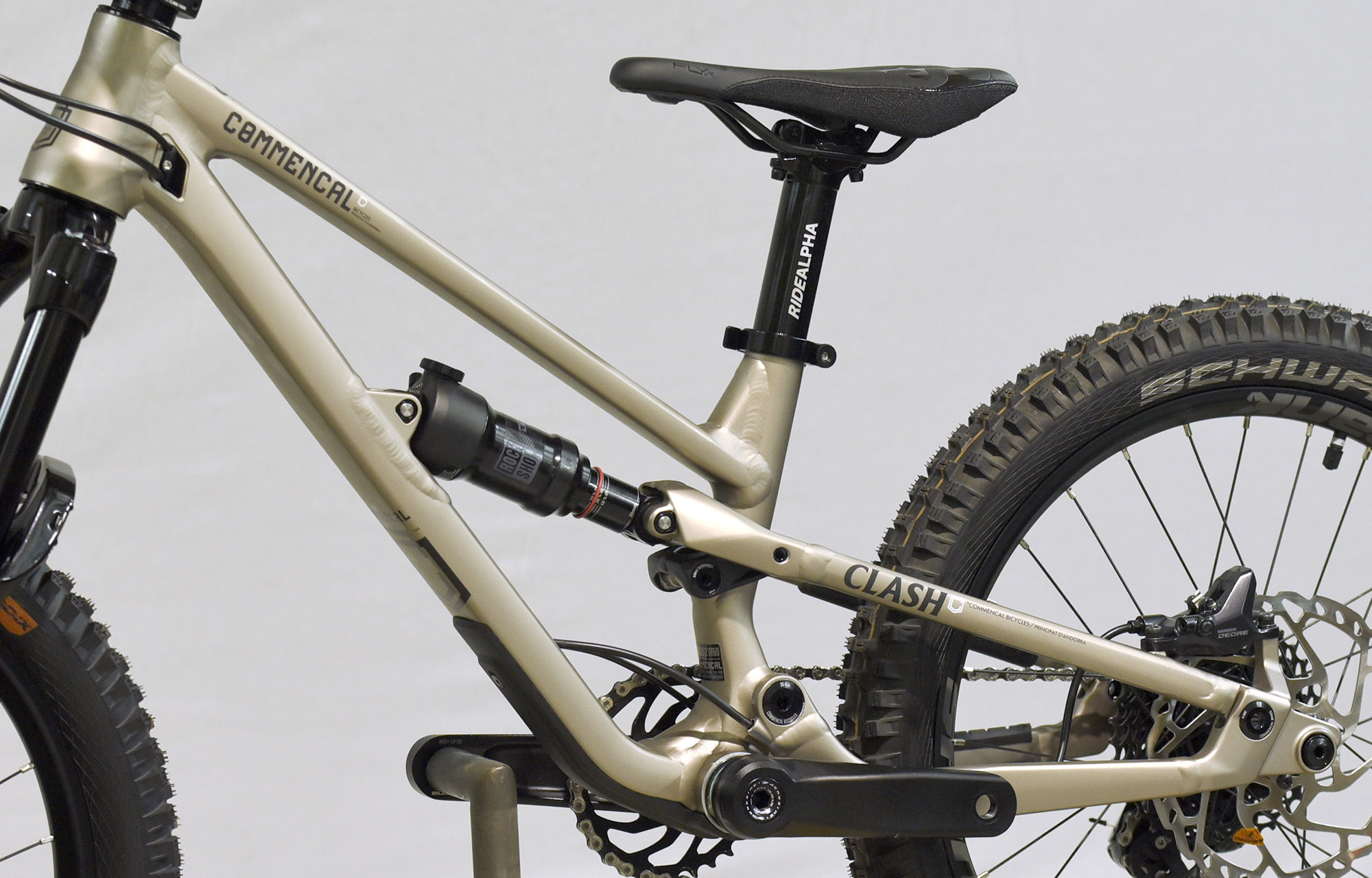 COMMENCAL CLASH 20 CHAMPAGNE - (22170500) image large number 5