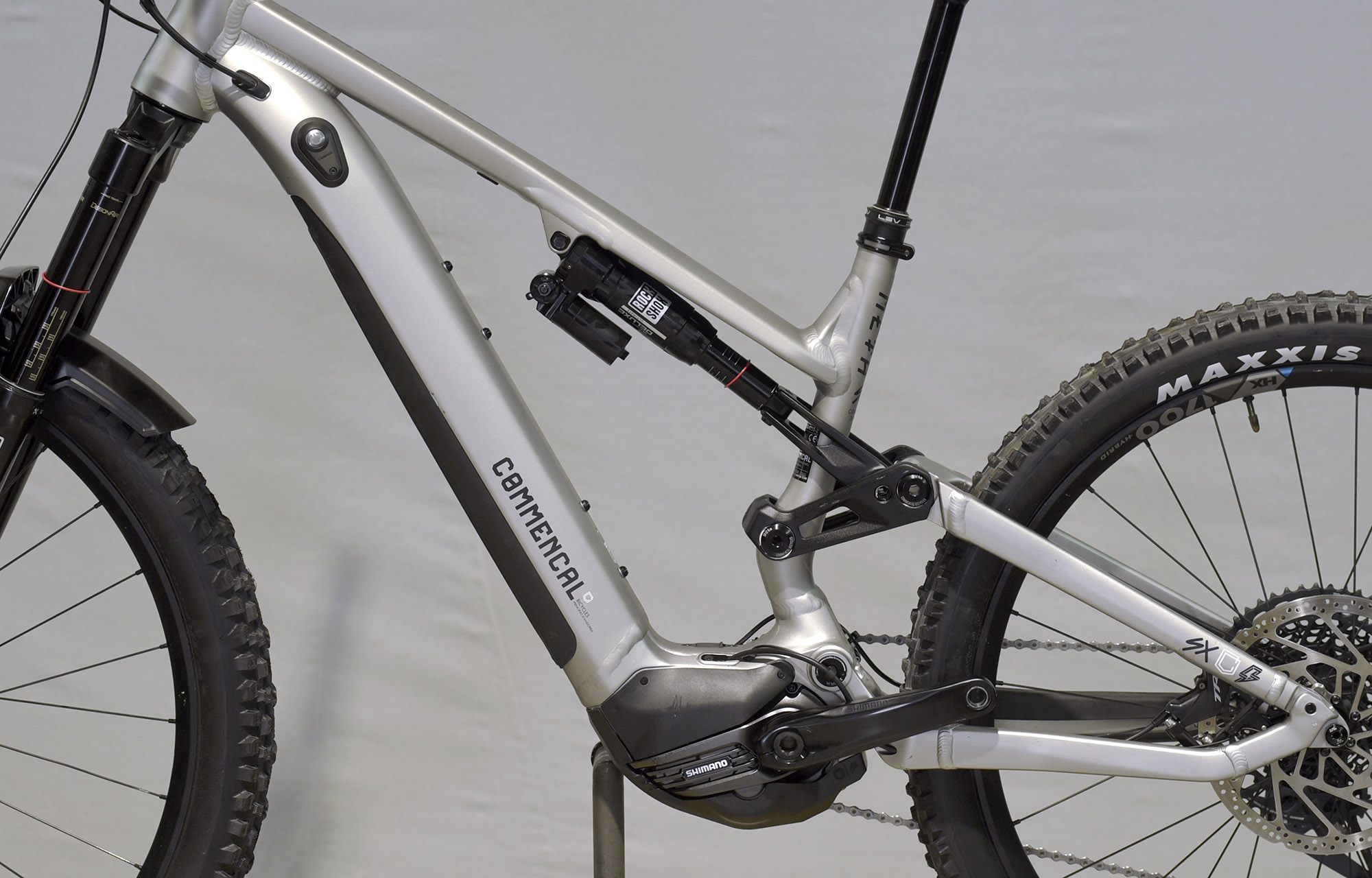 COMMENCAL META POWER SX RACE SILVER - M (22180702) 992km image number null