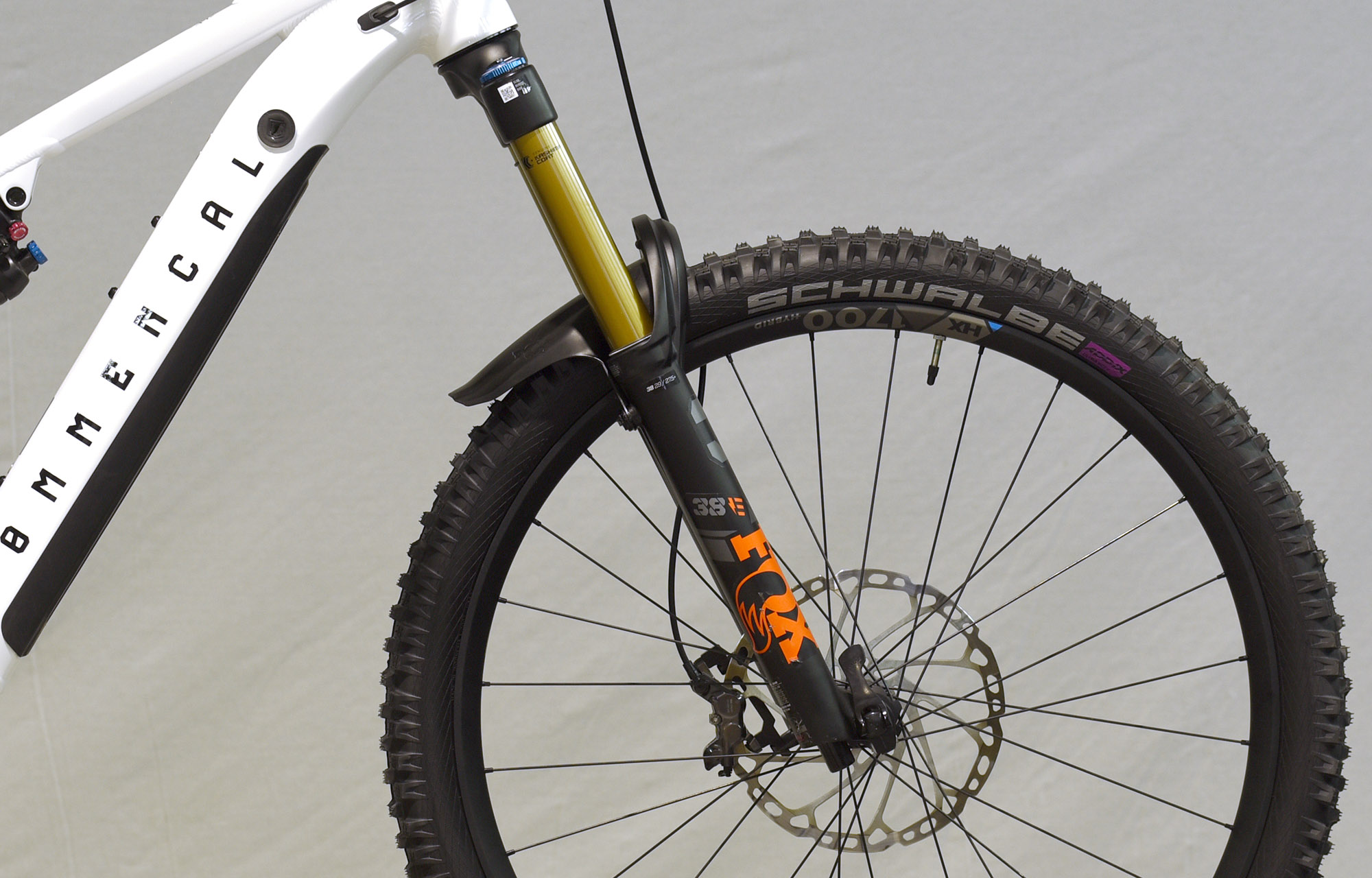 COMMENCAL META POWER SX BOSCH SIGNATURE PURE WHITE - L (22181903) 1km image number null