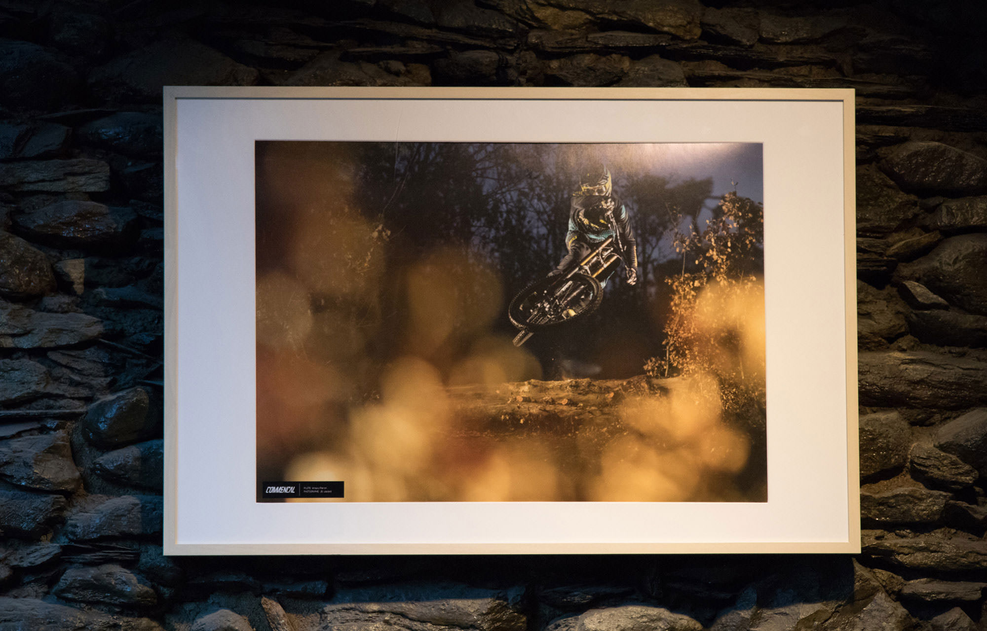 FOTO ALTA CALIDAD : AMAURY PIERRON - AUTUMN IN BRIOUDE image number 0