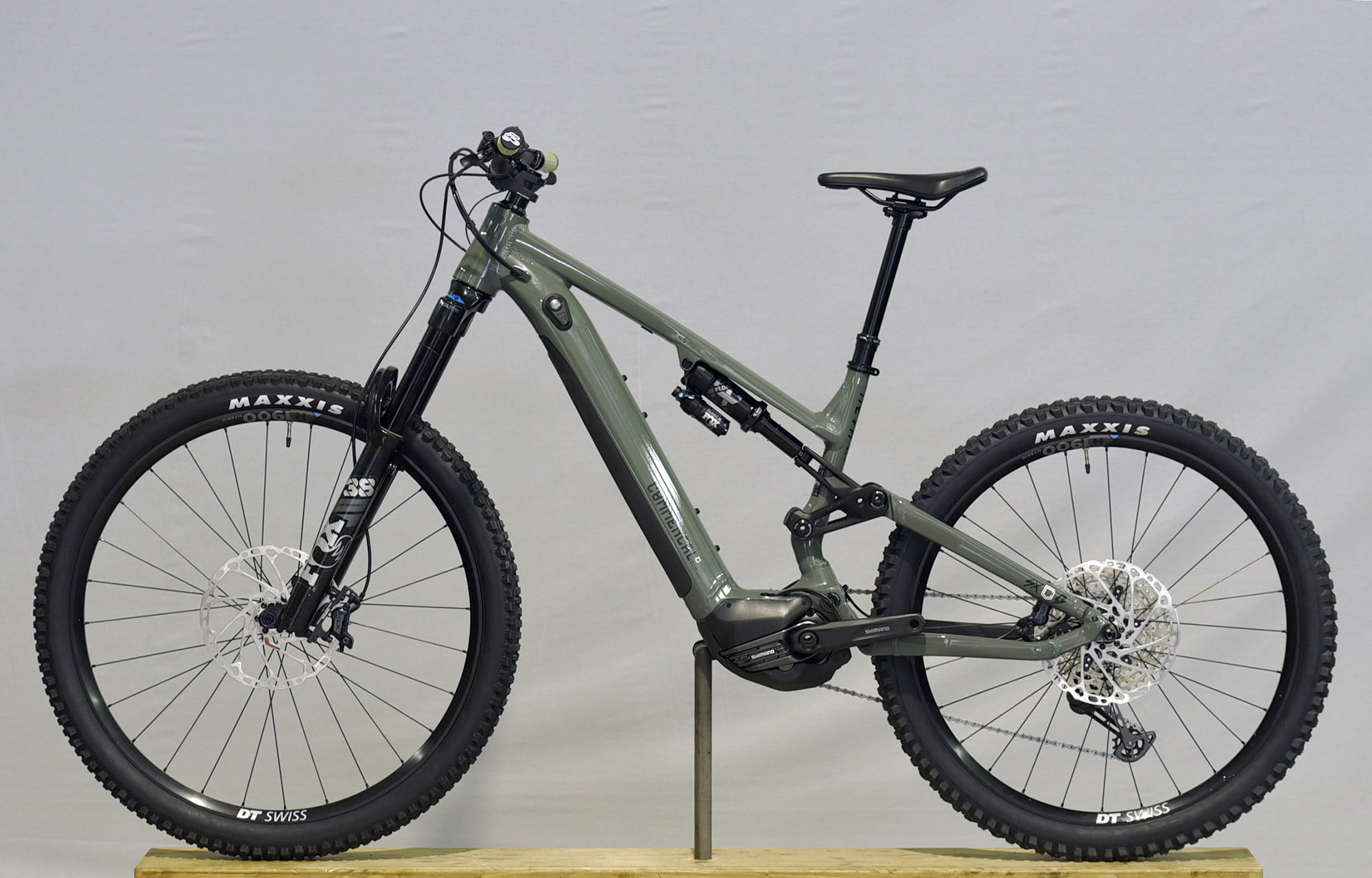 COMMENCAL META POWER SX SHIMANO ESSENTIAL KESWICK GREEN - M (22180602) 627 km image number null