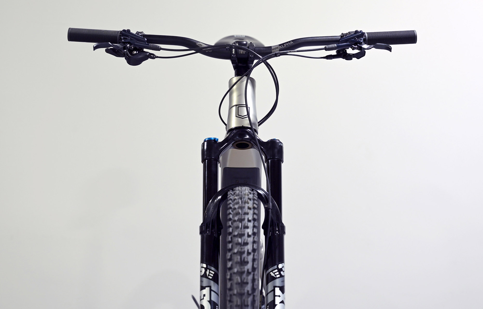 COMMENCAL META POWER TR BOSCH ESSENTIAL SILVER - XL (22180204) 1476 km image cover number large 3