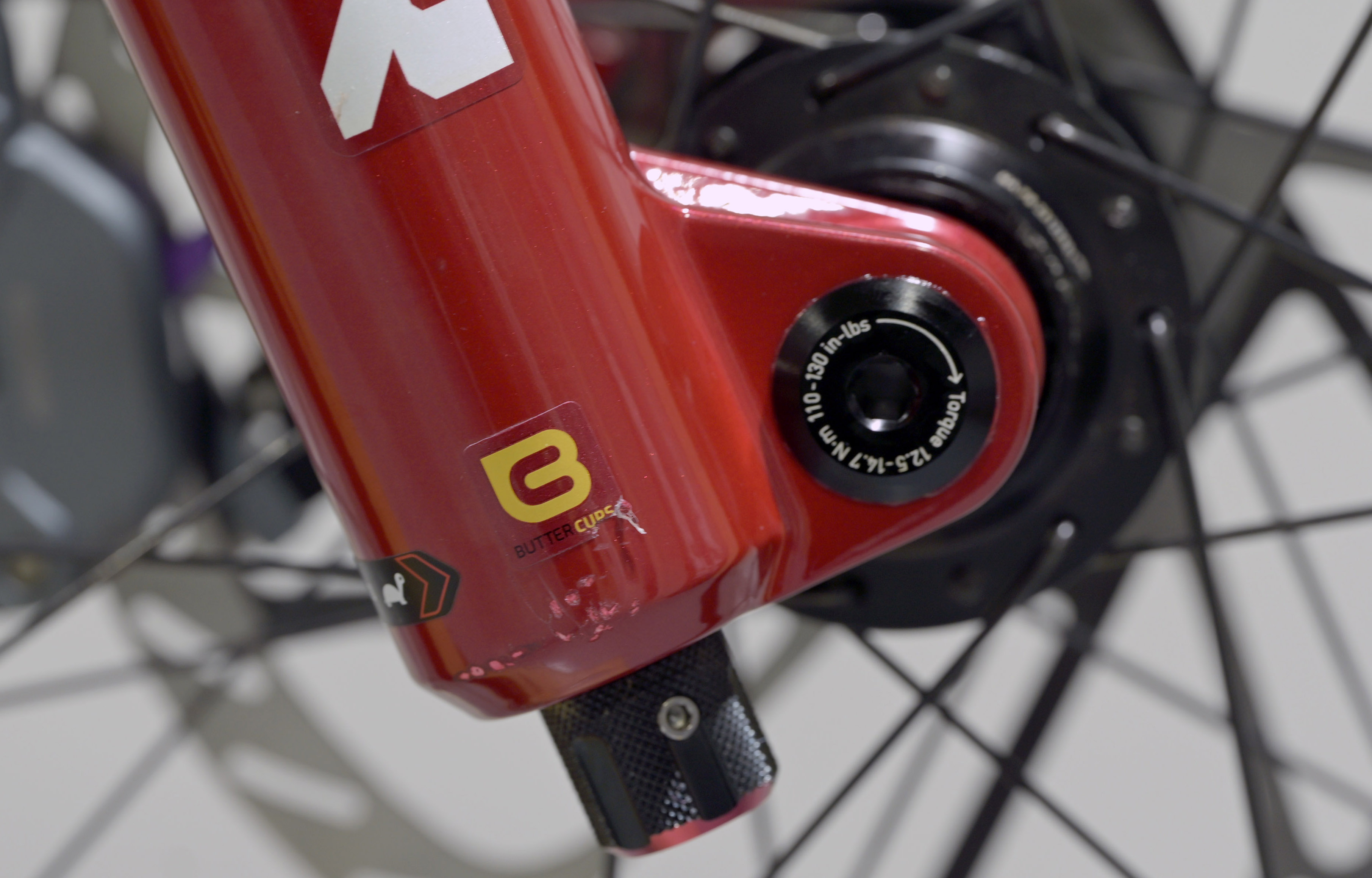 COMMENCAL SUPREME DH V5 ROCKSHOX PURE WHITE - L (24157103) image cover number large 7