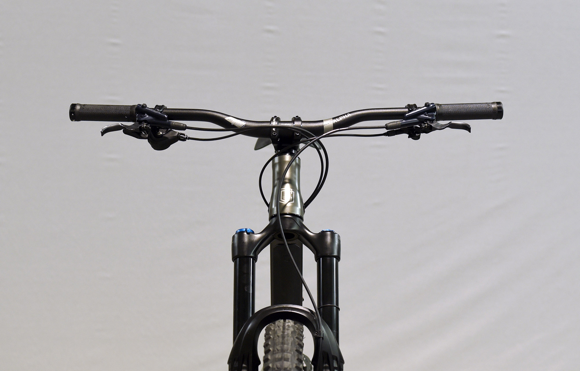 COMMENCAL CLASH ESSENTIAL DARK SLATE - M (22131302) image number null
