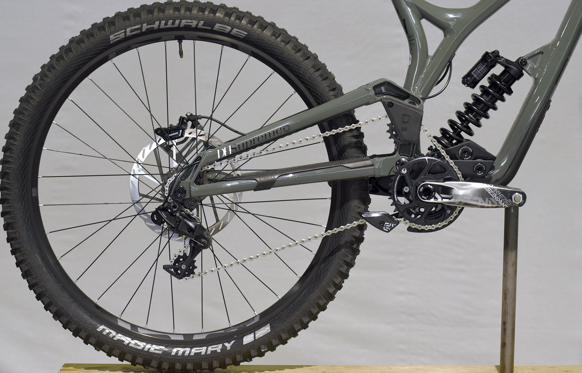 COMMENCAL SUPREME DH 29/27 RACE KESWICK GREEN- M (21151202) image number null