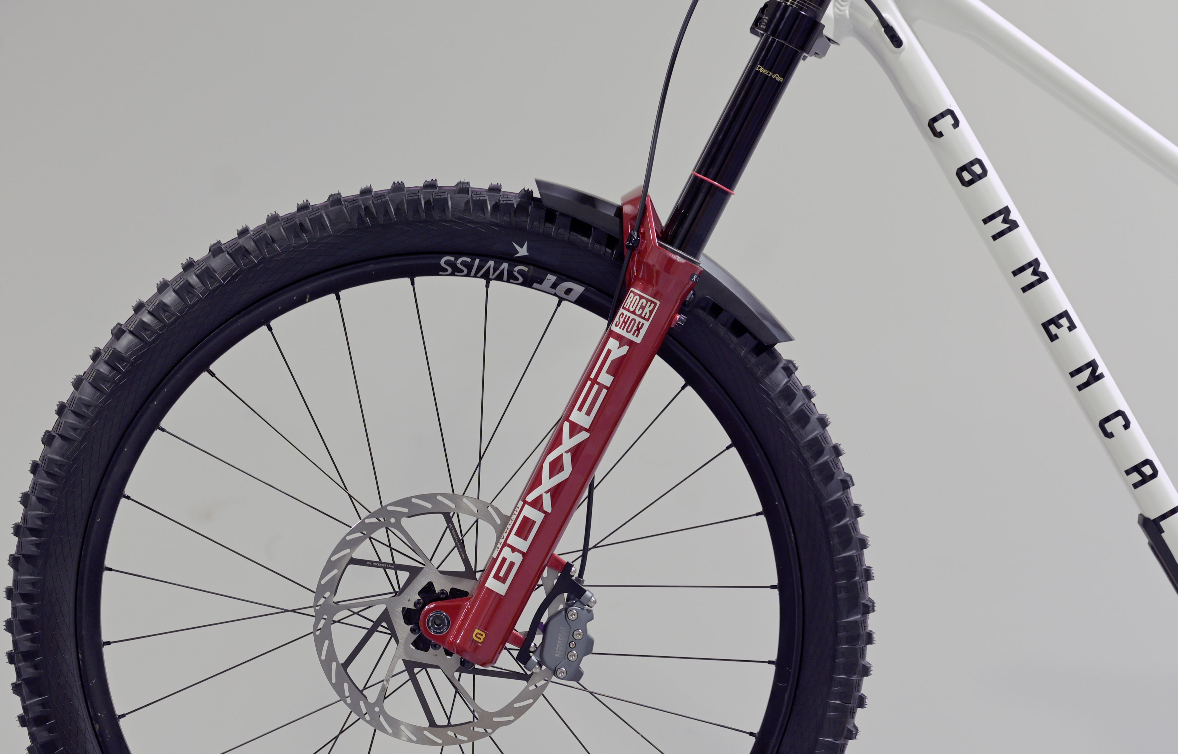 COMMENCAL SUPREME DH V5 ROCKSHOX PURE WHITE - L (24157103) image cover number large 4