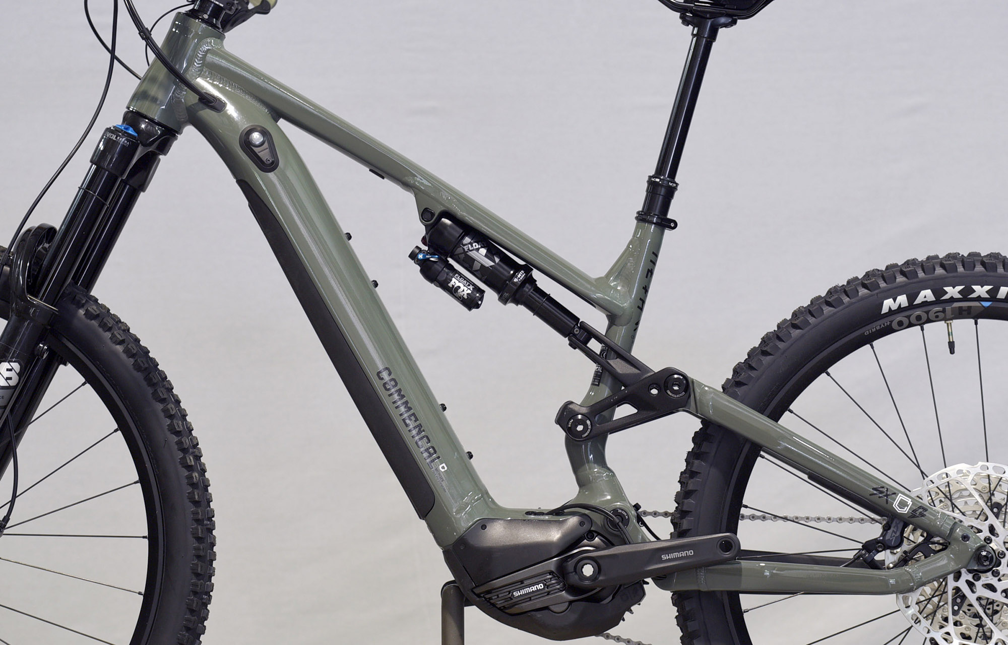 COMMENCAL META POWER SX SHIMANO ESSENTIAL KESWICK GREEN - M (22180602) 627 km image number null
