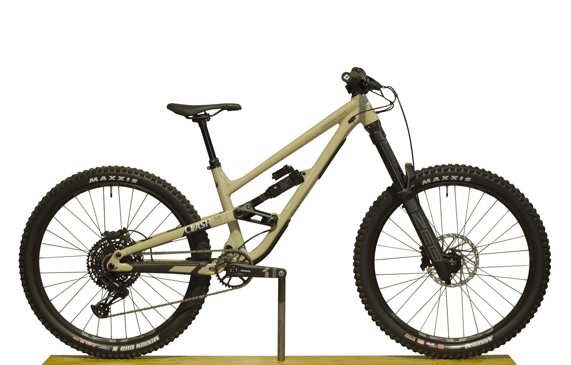 COMMENCAL CLASH RIDE CHALK NEW ROCKSHOX - S (23132101) image number null