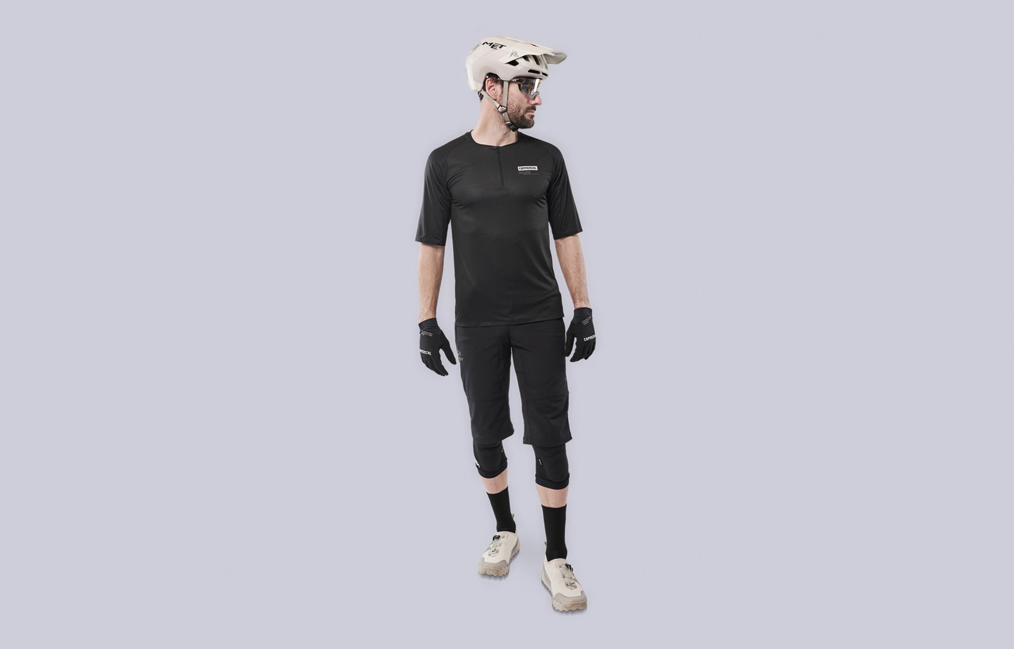 COMMENCAL LIGHTECH SHORT SLEEVE ZIP JERSEY BLACK image number 0