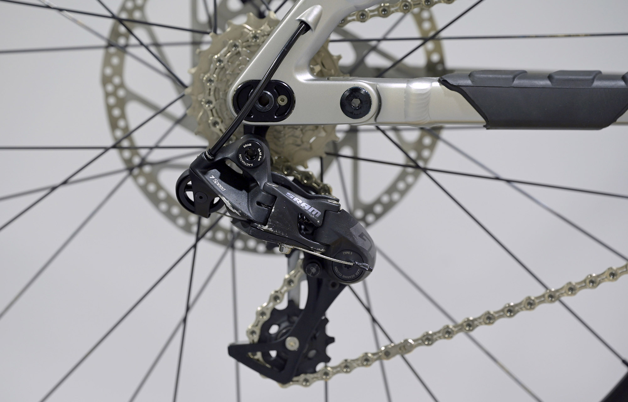 COMMENCAL SUPREME DH V5 ESSENTIAL SILVER - M (23150902) image cover number large 8