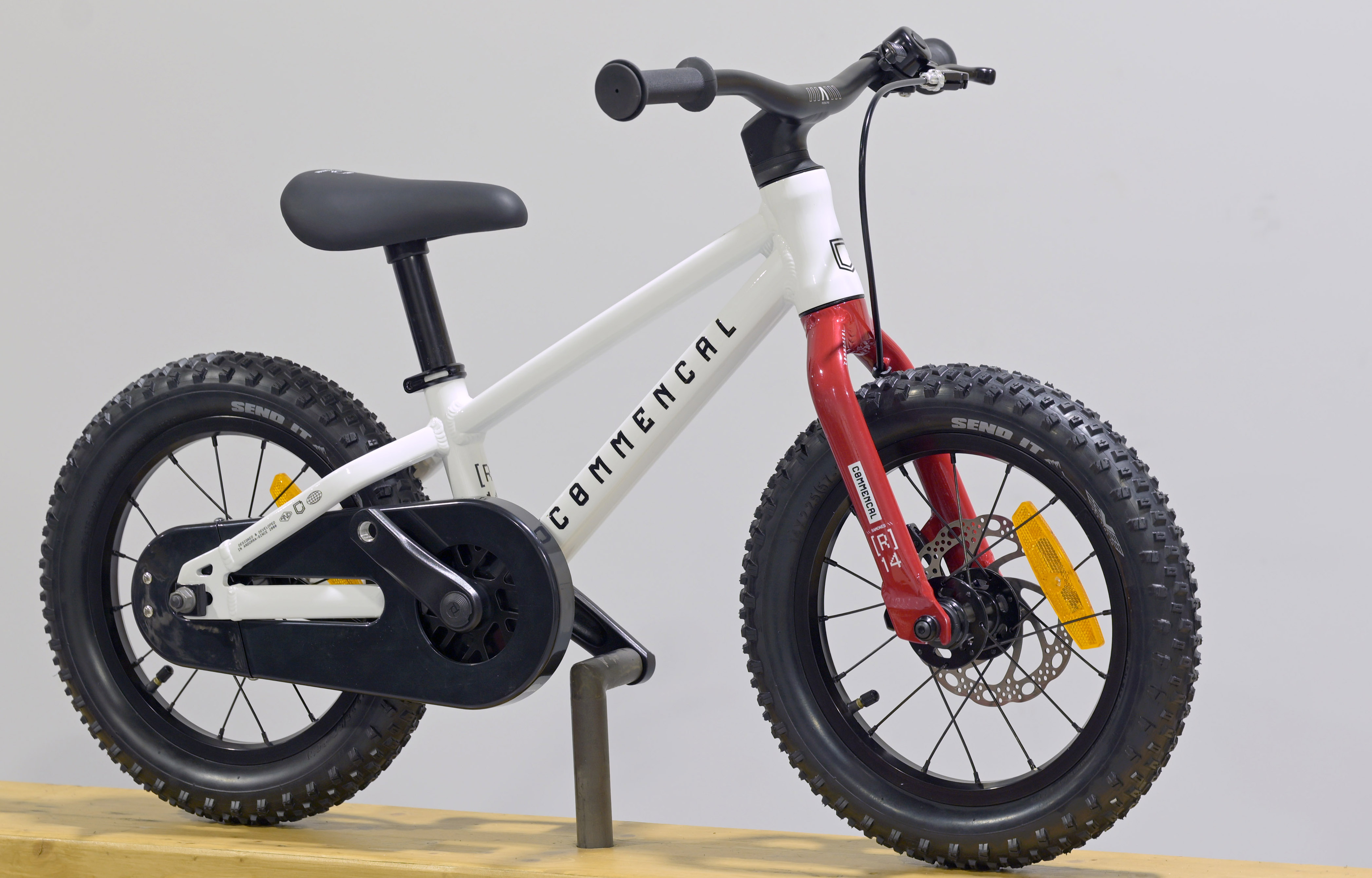 COMMENCAL RAMONES 14 COASTER BRAKE WHITE - (25170900) image cover number large 2