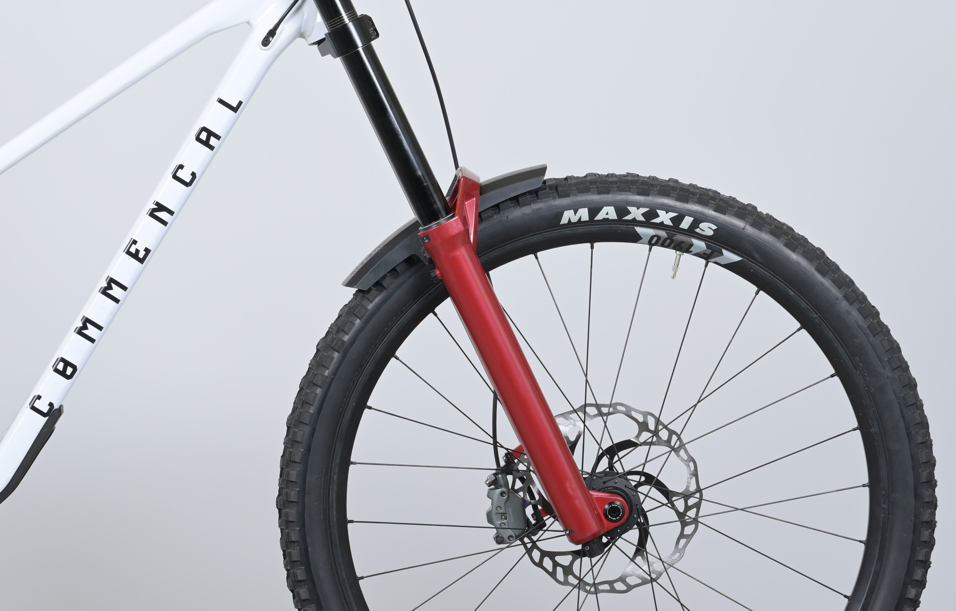 COMMENCAL SUPREME DH V5 ROCKSHOX PURE WHITE - L (24157103) image cover number large 1