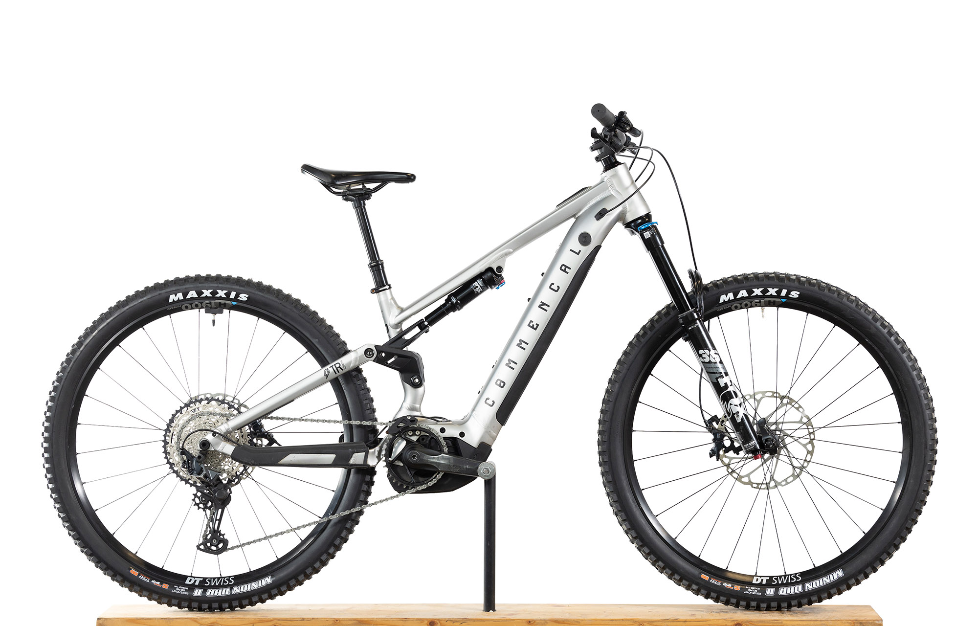 COMMENCAL META POWER TR BOSCH ESSENTIAL SILVER - S (22180201) 874km image number null