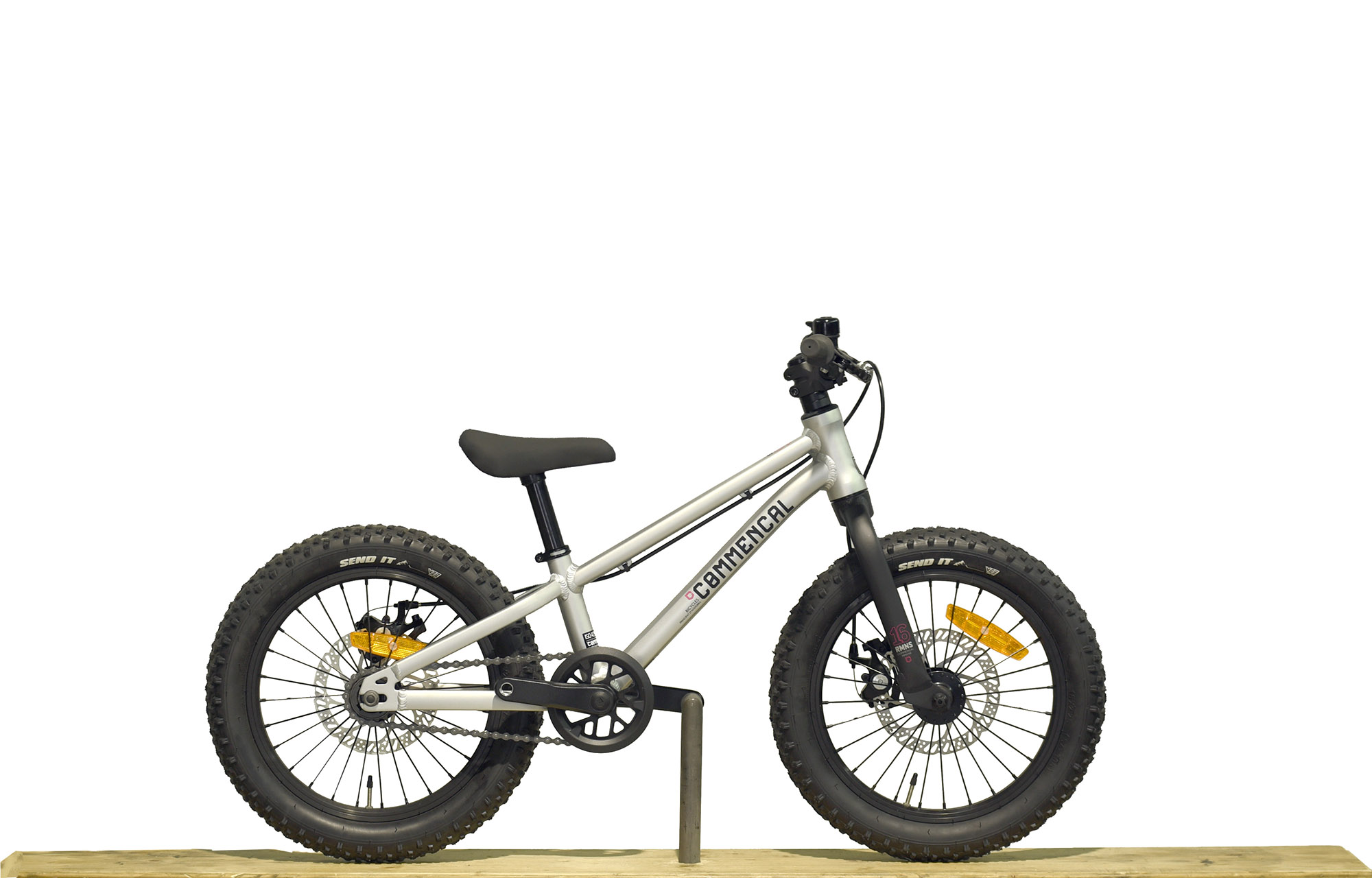 COMMENCAL RAMONES 16 SILVER - 16 (22172900) image number null