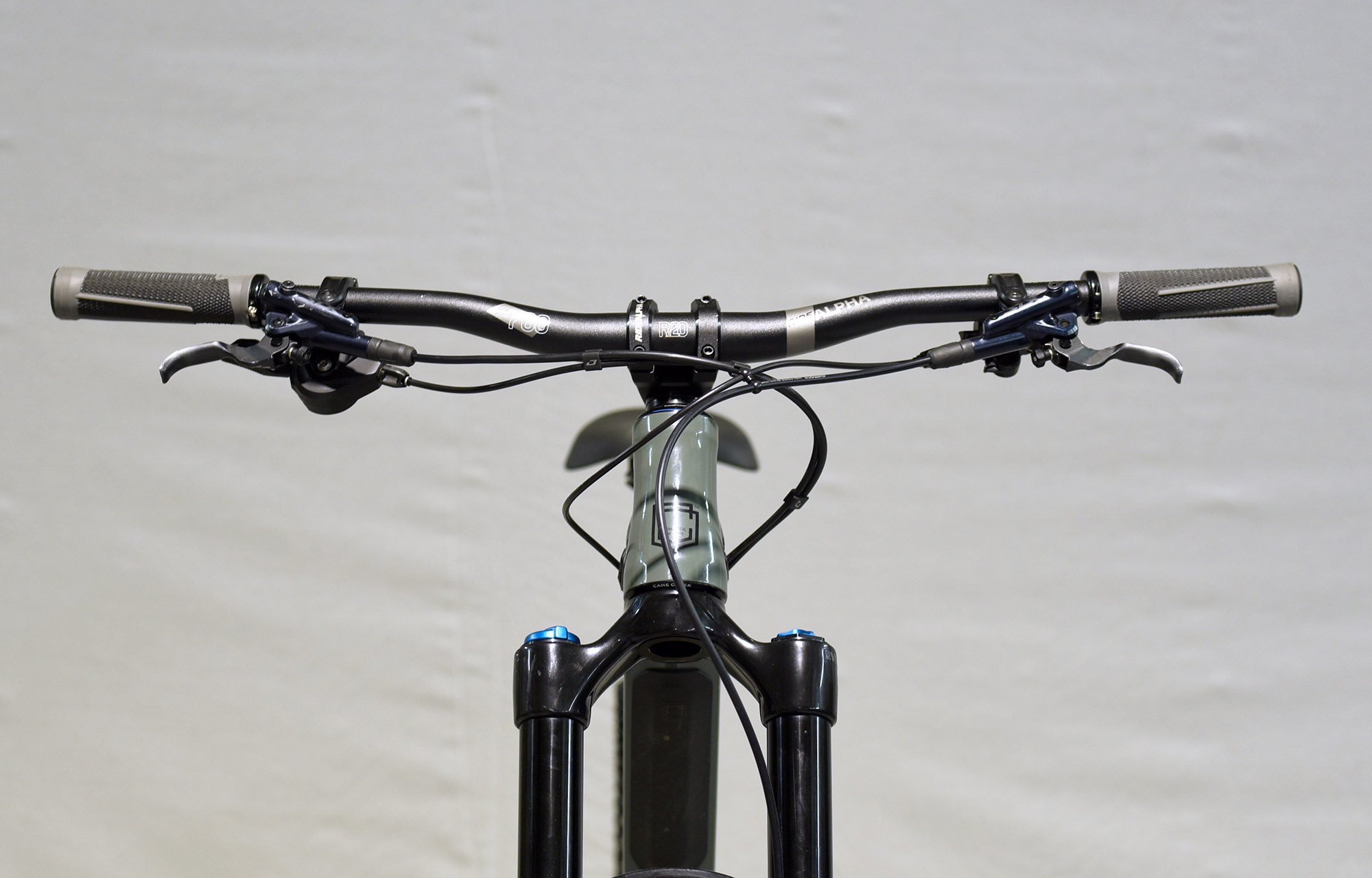 COMMENCAL CLASH ESSENTIAL KESWICK GREEN - S (22131401) image number null