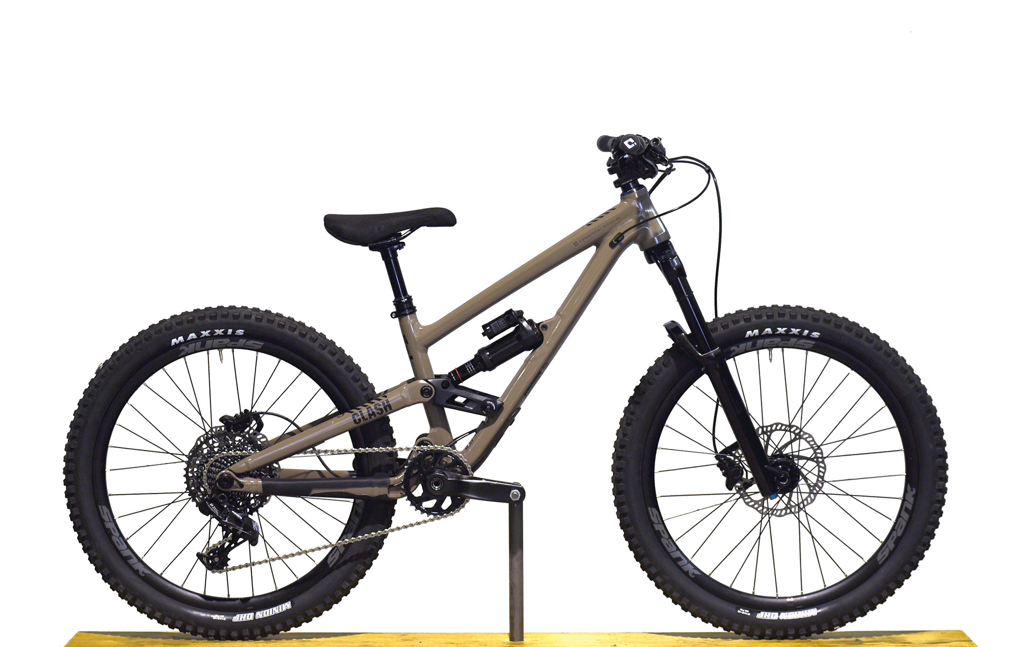 COMMENCAL CLASH 24 V1 DIRT - 24 (21175100) image number null