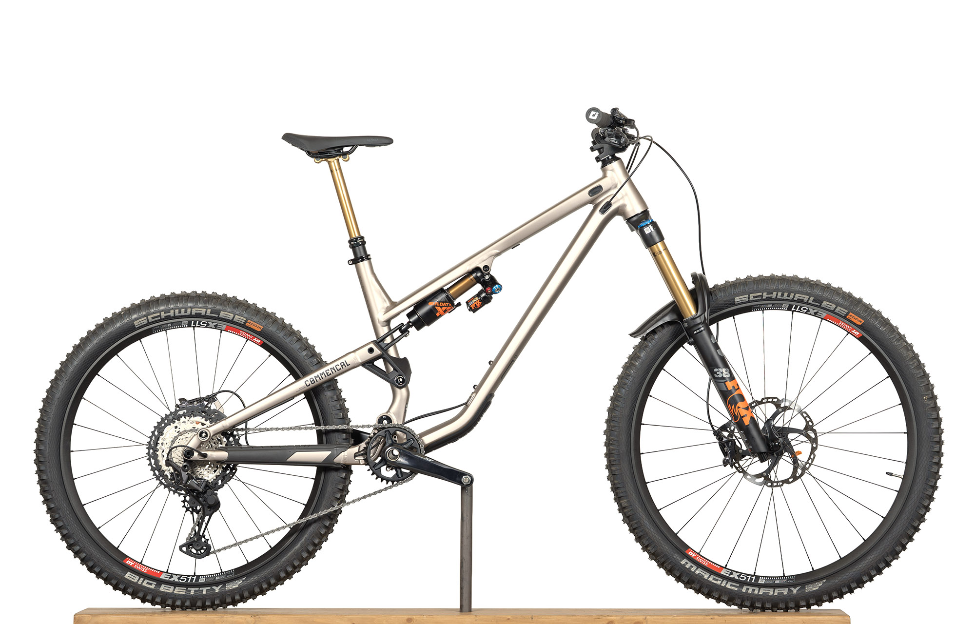 COMMENCAL META SX V4 SIGNATURE CHAMPAGNE - L (22131003) image number null