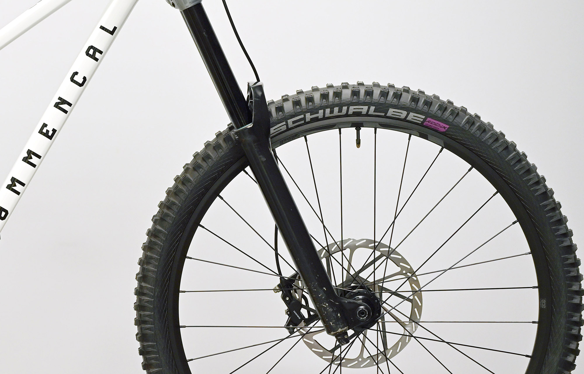 COMMENCAL SUPREME DH V5 PURE WHITE ALC - M (22102063) image number null